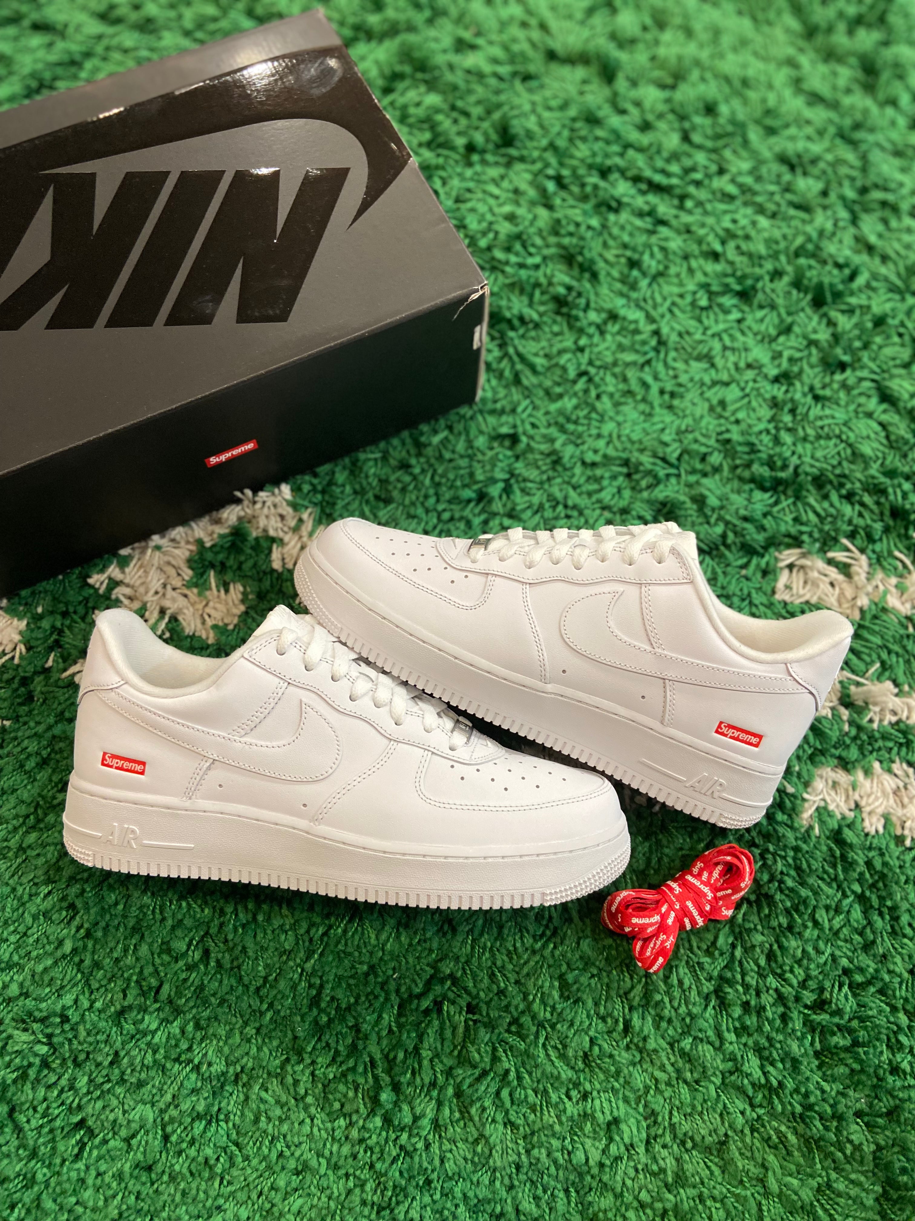 Supreme Air Force 1 Low “White”