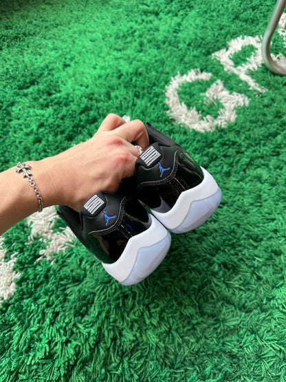 Jordan 11 Low “Space Jam”