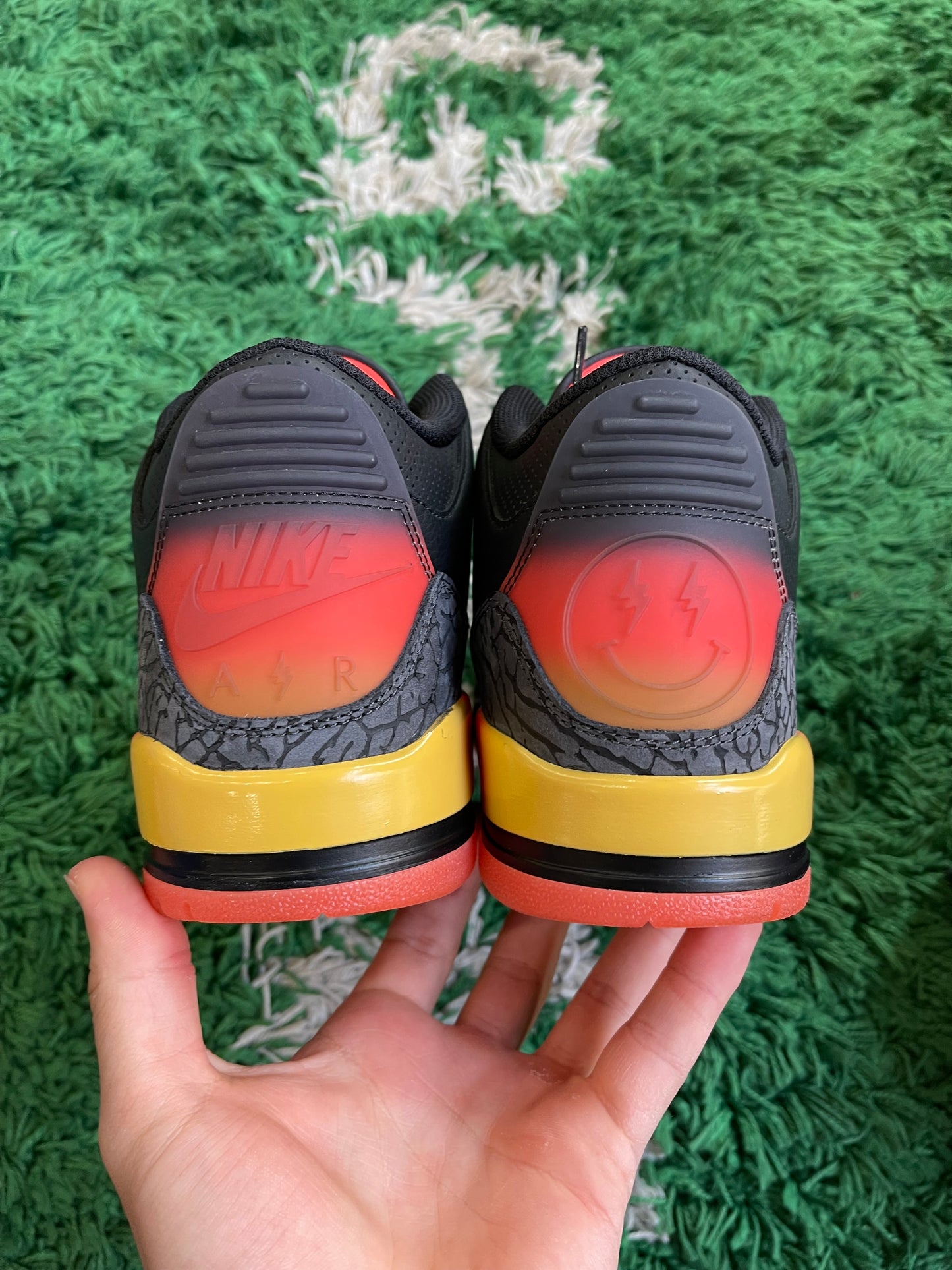 Jordan 3 x J Balvin “Rio”