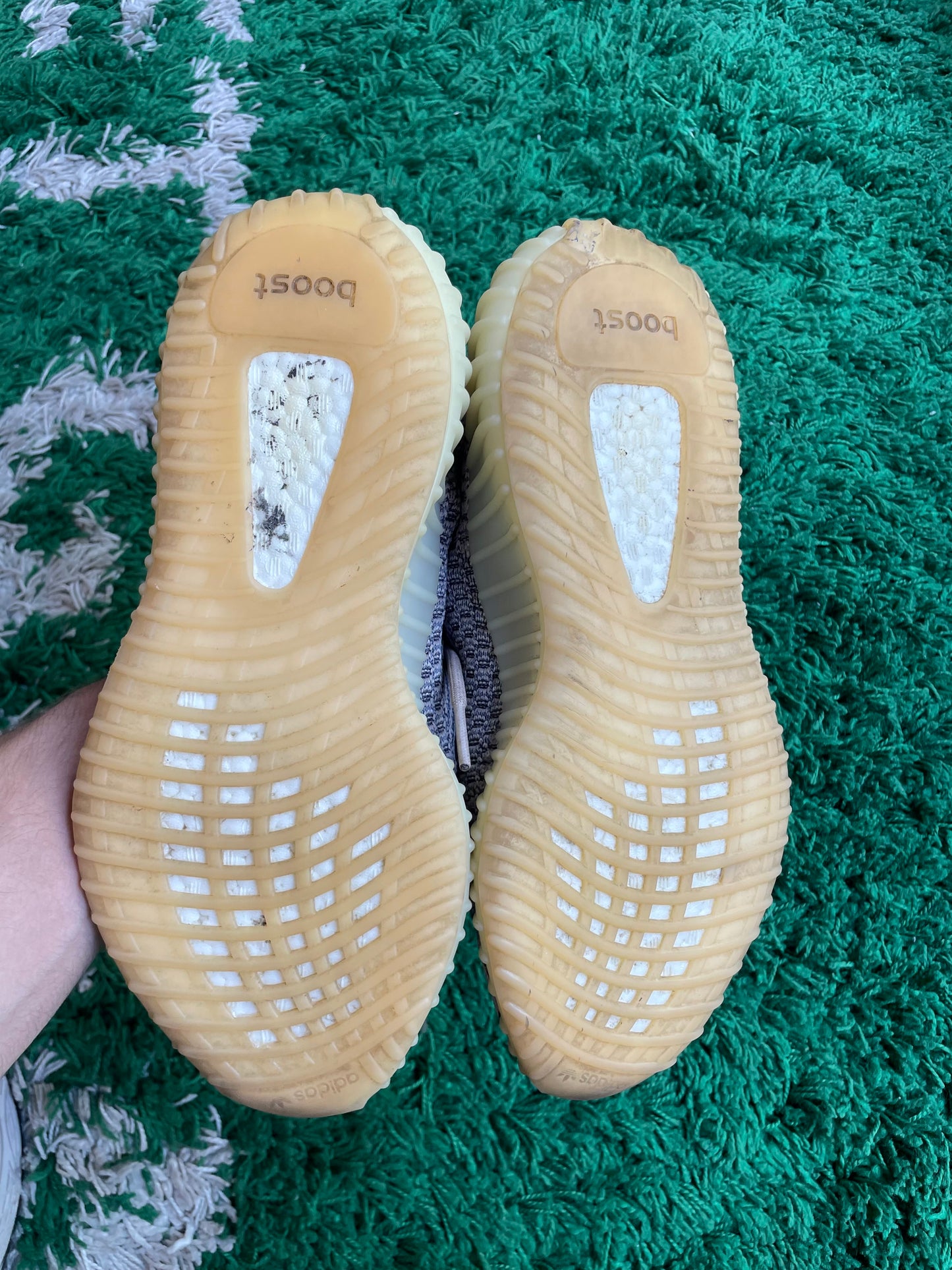 Yeezy 350 “Ash Pearl”