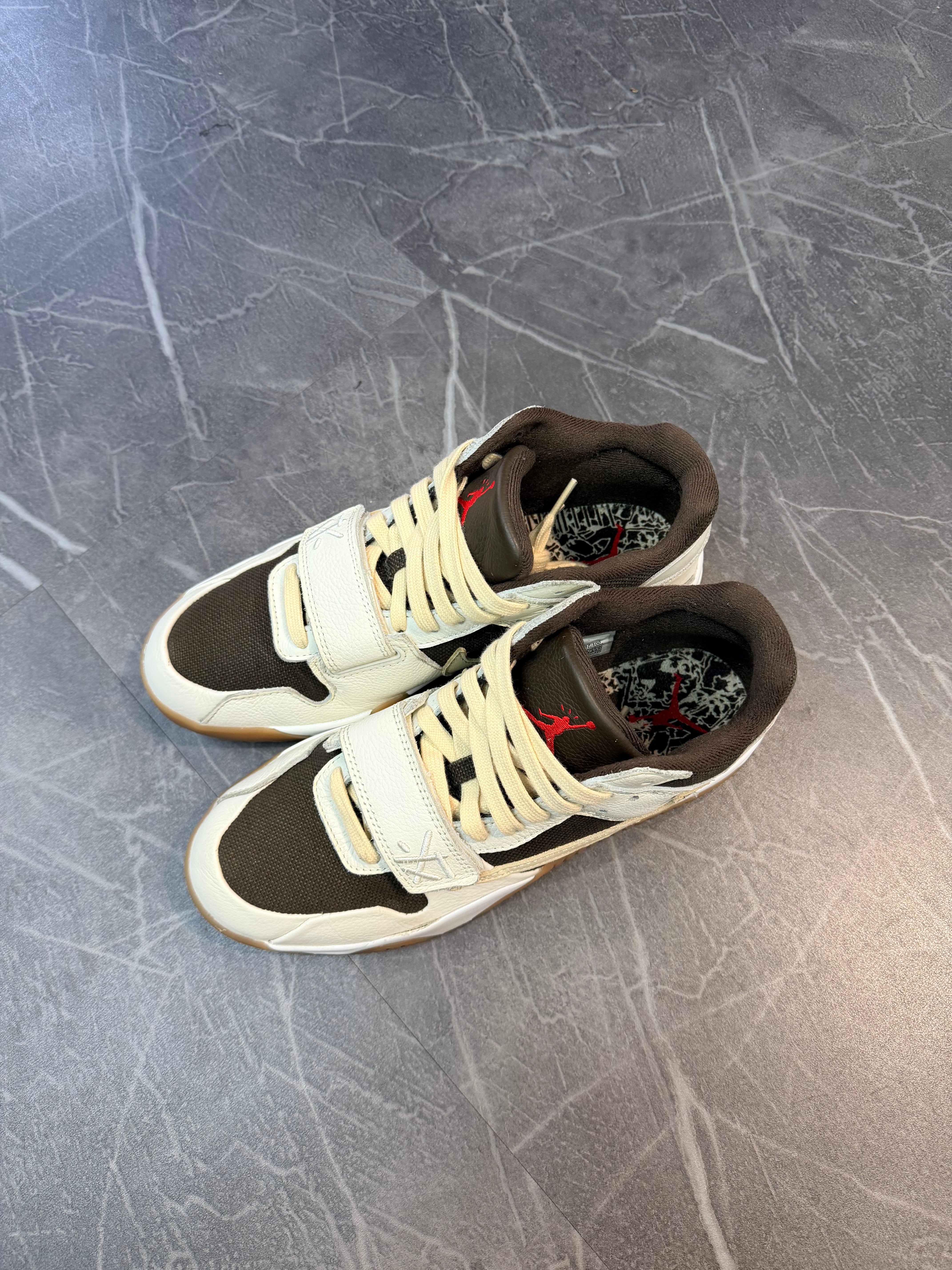 Travis Scott Jumpman Jack TR “Sail”