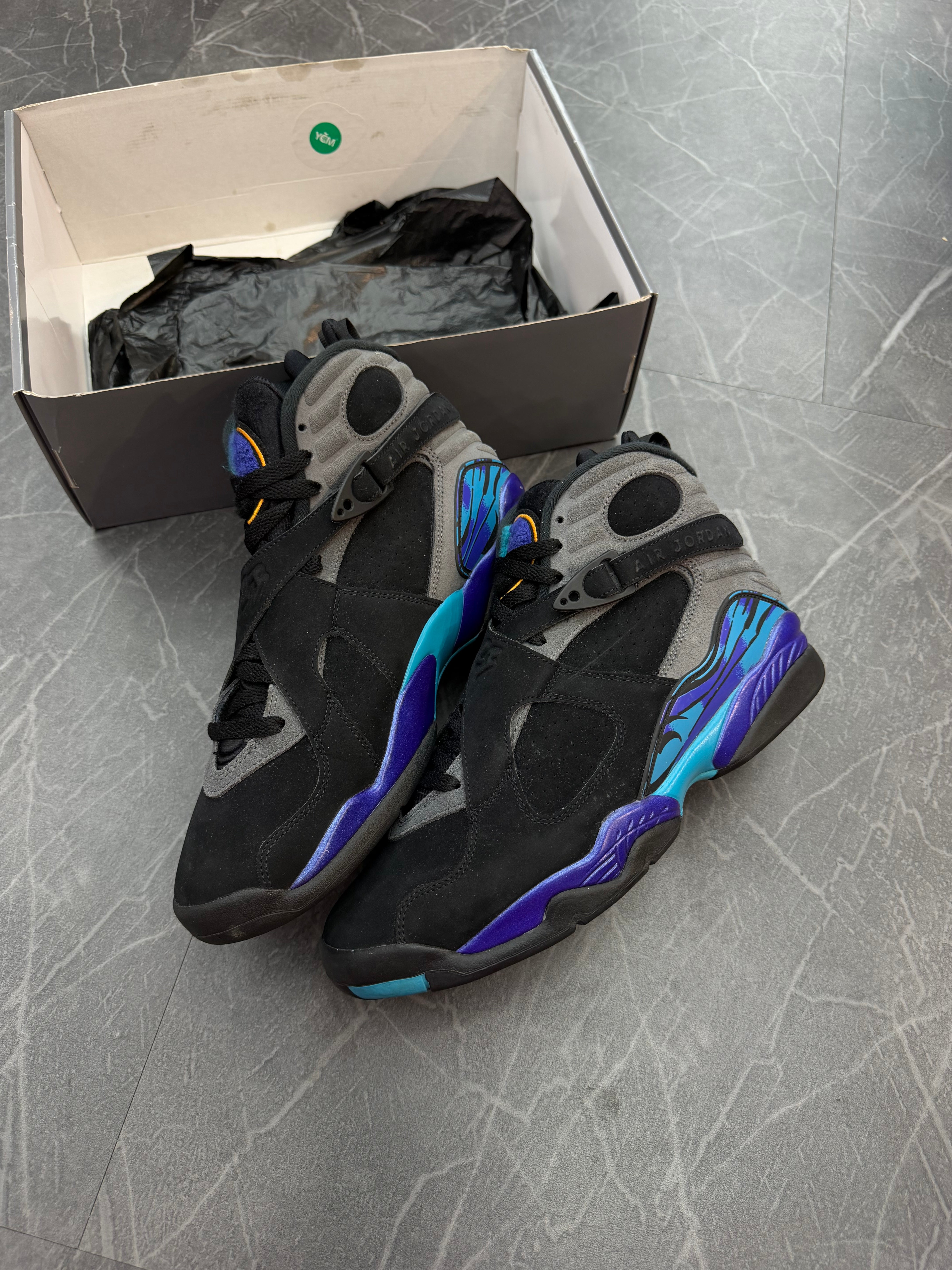 Jordan 8 “Aqua”