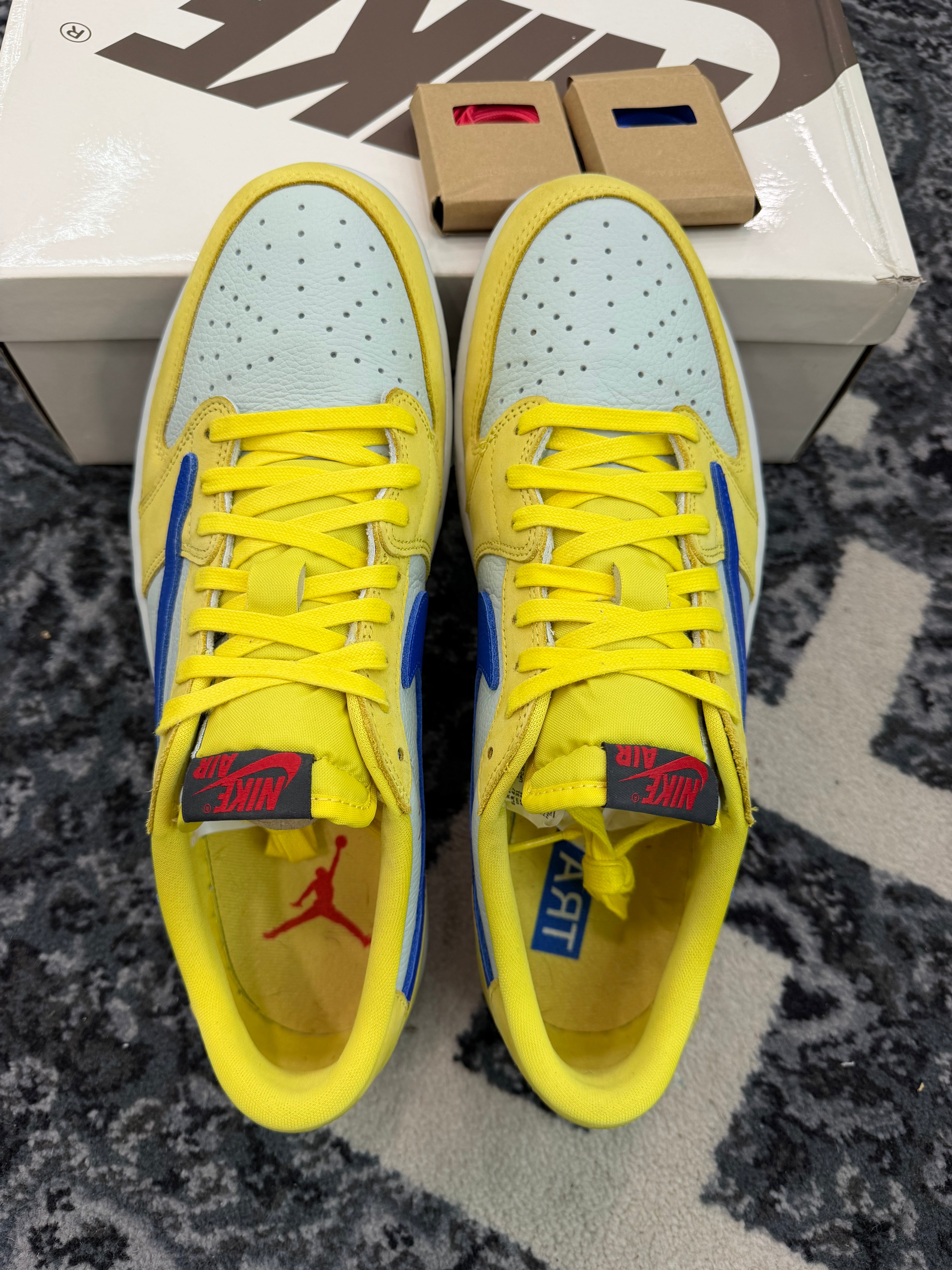 Jordan 1 Low x Travis Scott “Canary”
