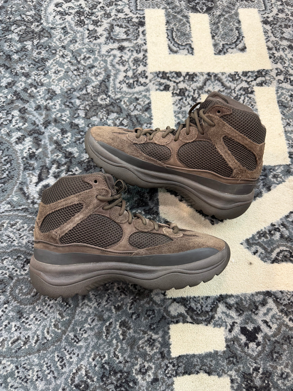 Yeezy Desert Boot “Oil”