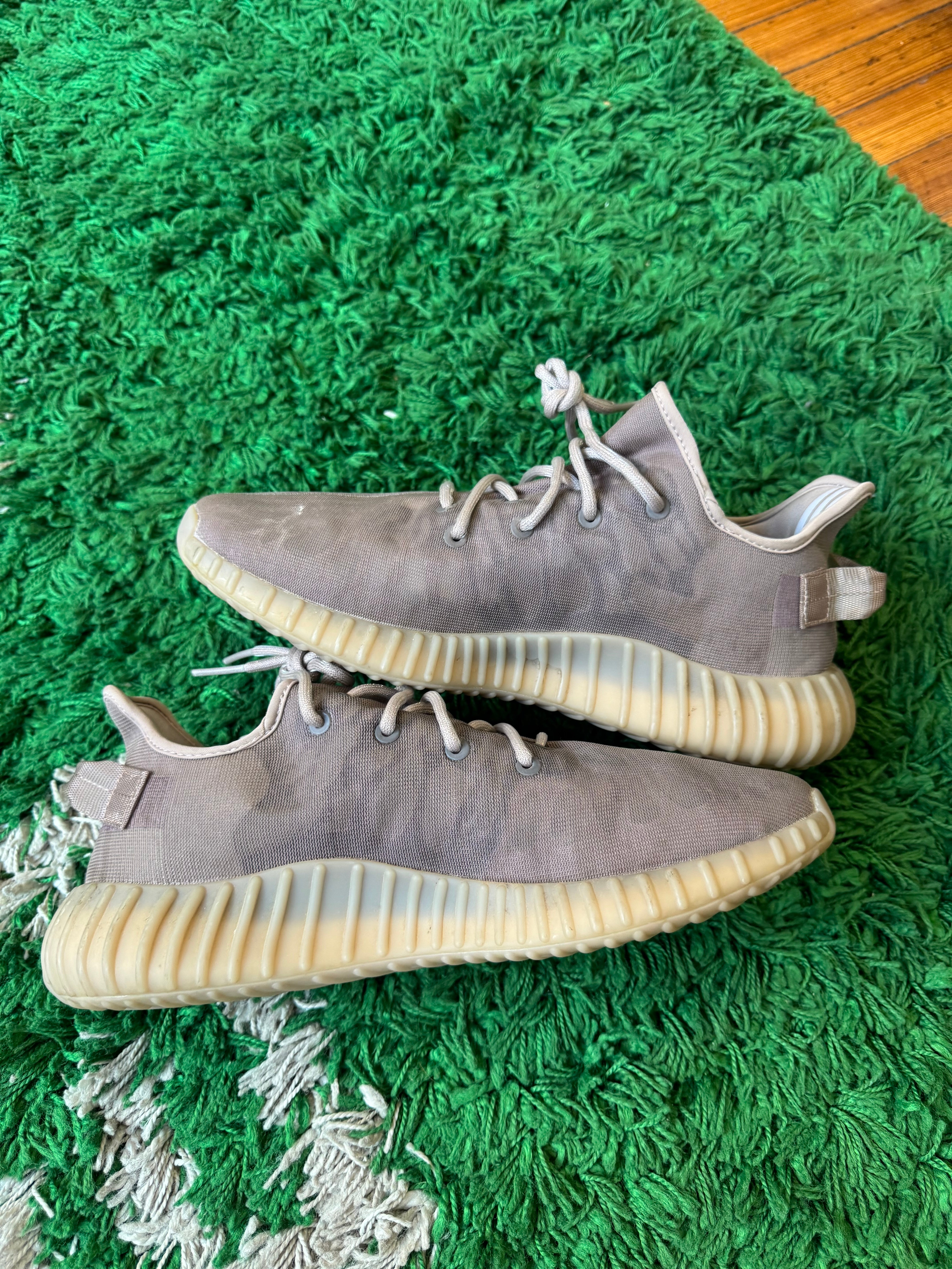 Yeezy Boost 350 “Mono Mist”