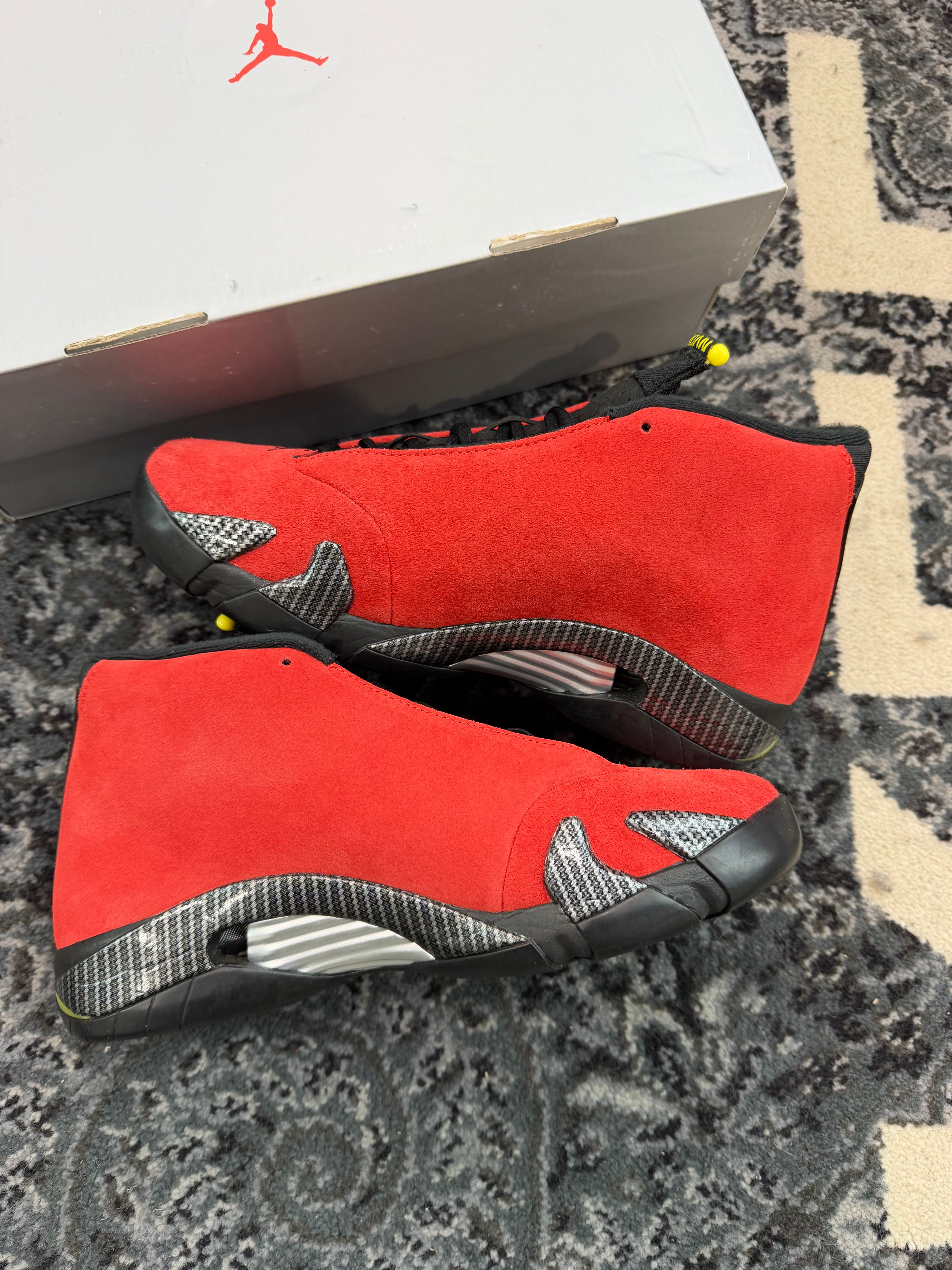 Jordan 14 “Ferrari”