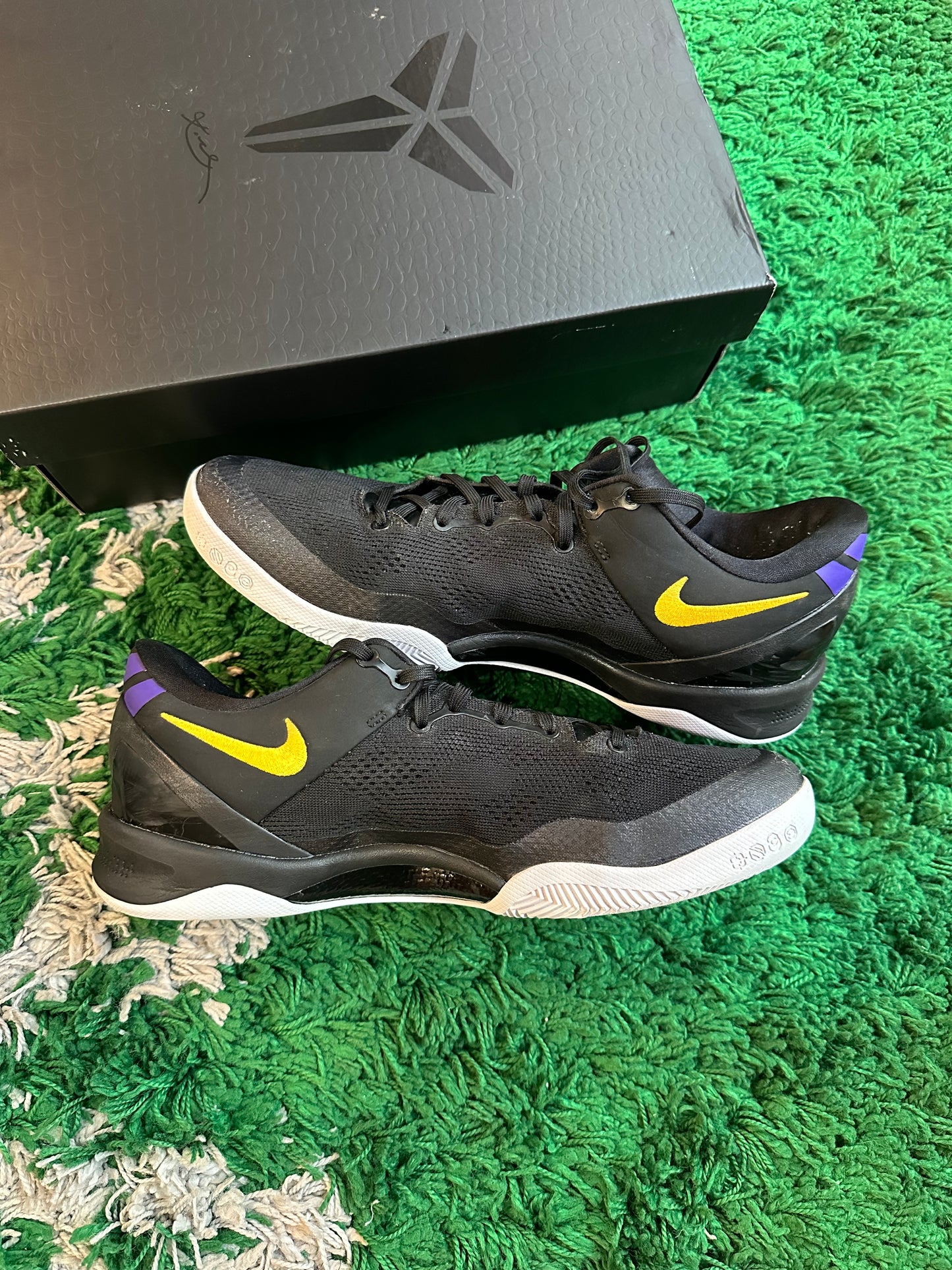 Kobe 8 Protro “Lakers Away”