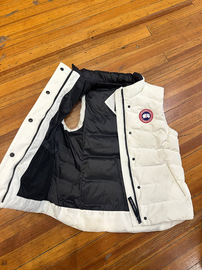 Canada Goose Vest “White”