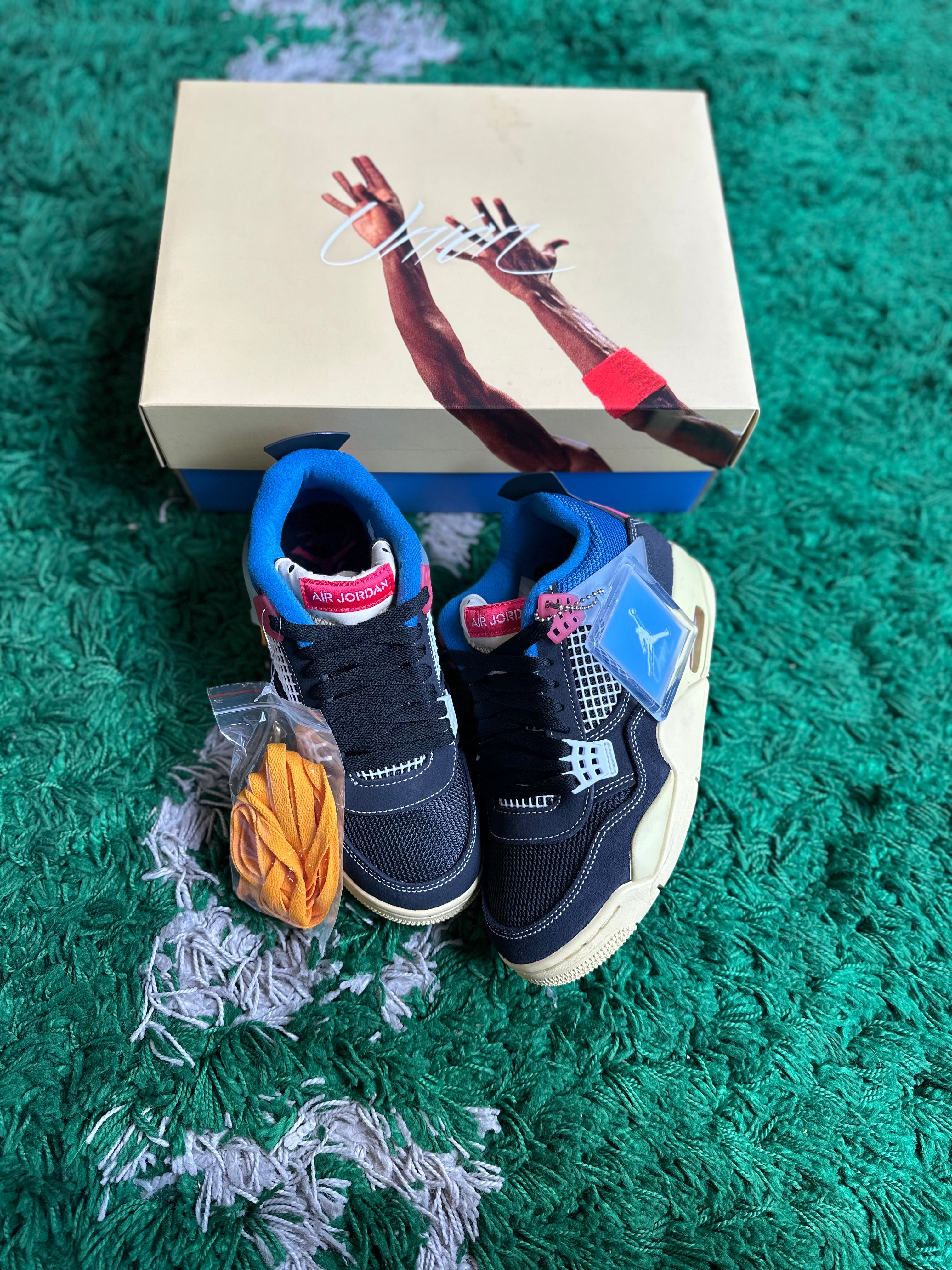 Union Jordan 4 “Off Noir”