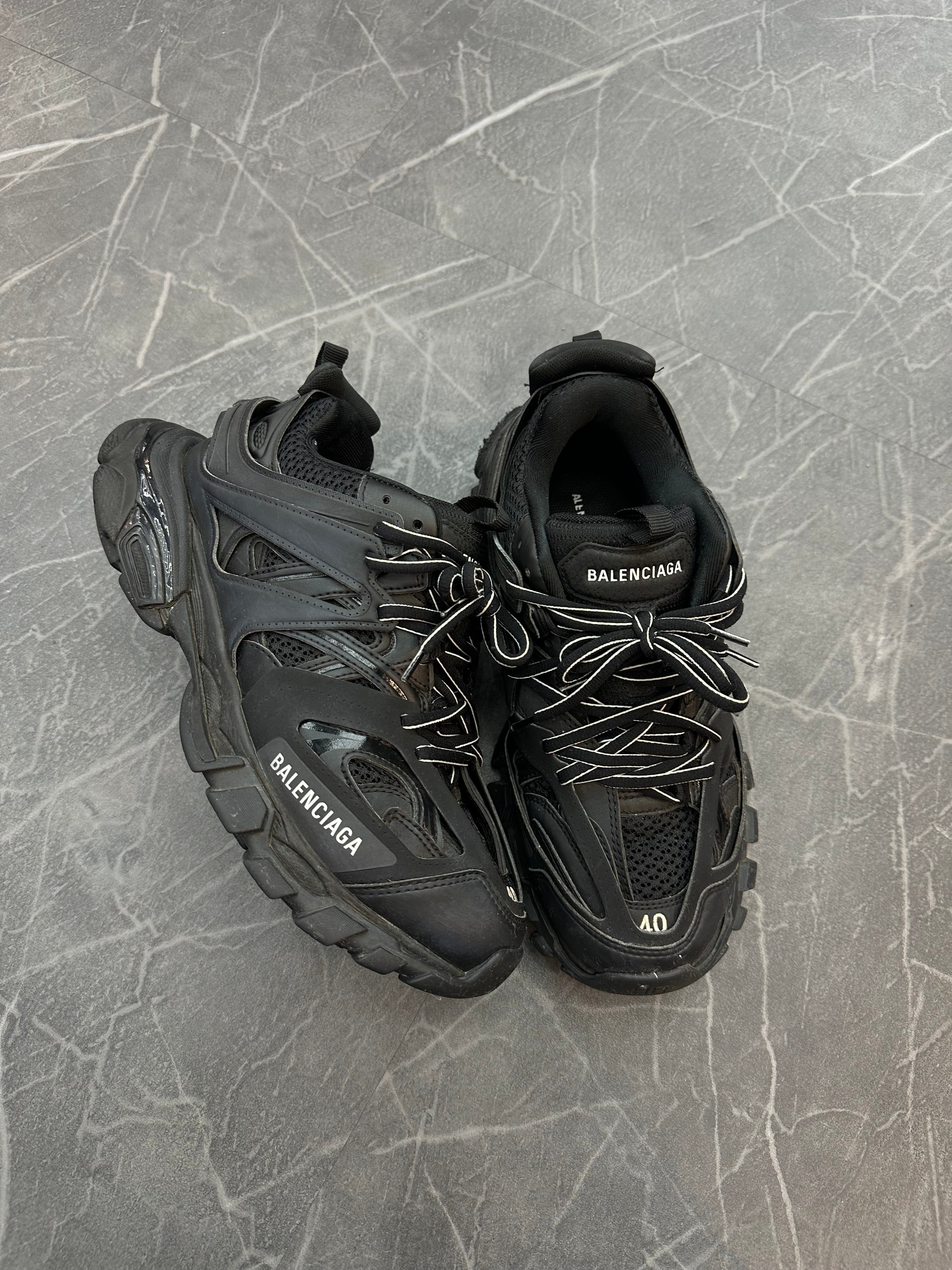 Balenciaga Track Runner “Black”