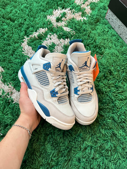 Jordan 4 “Military Blue”