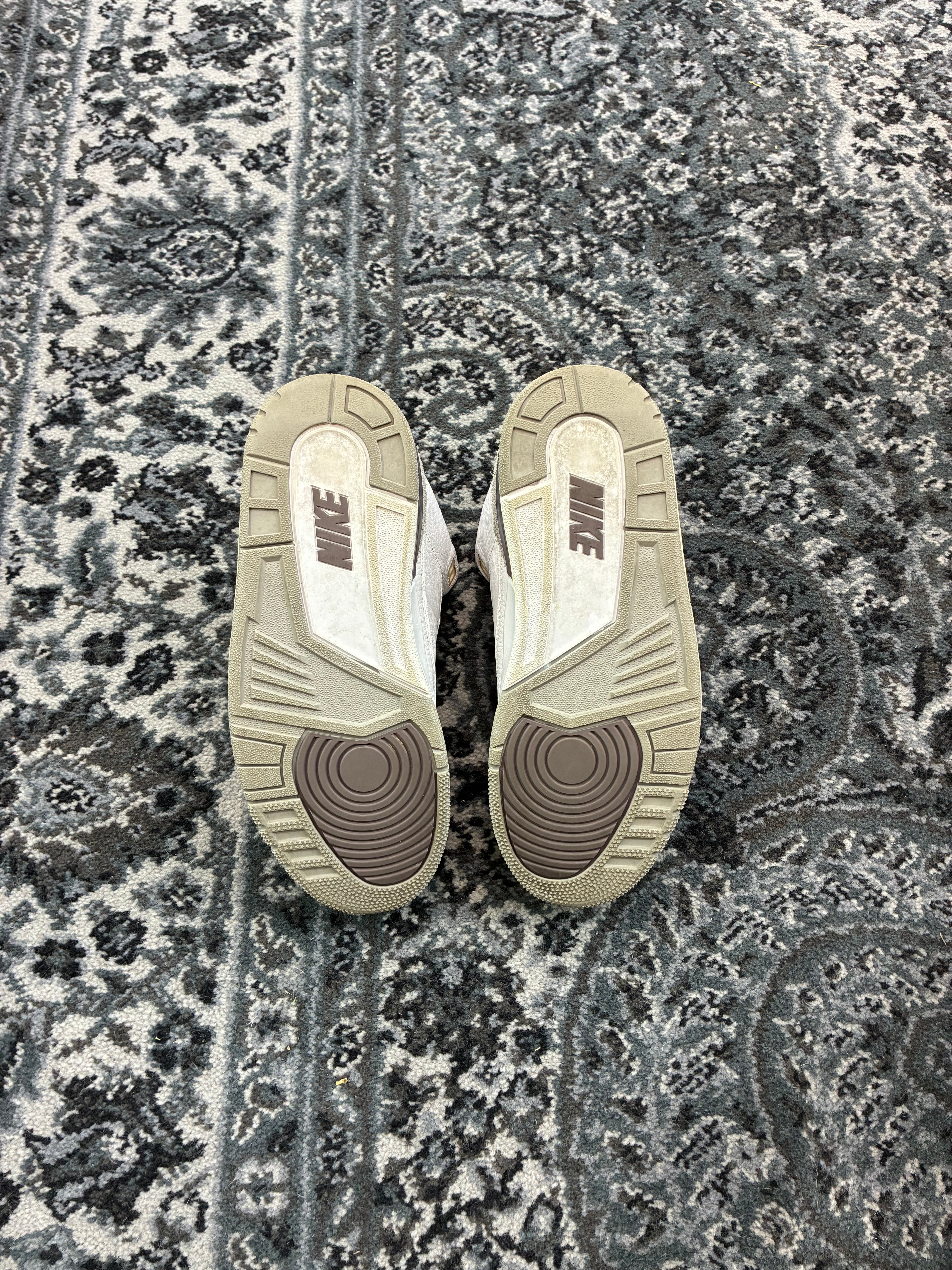 Jordan 3 “A Ma Maniere”