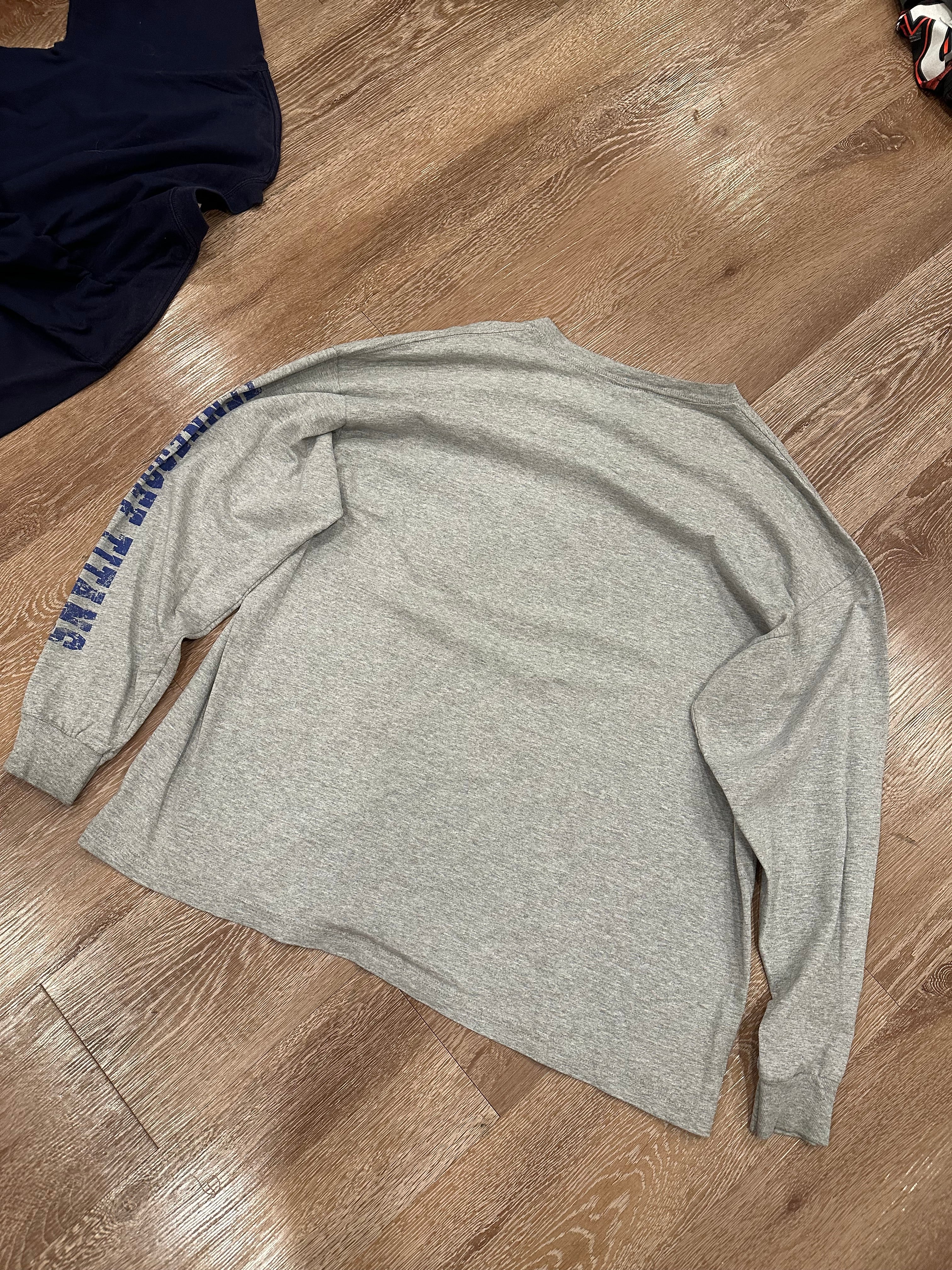 Y2K Tennessee Titans Long Sleeve (XL)