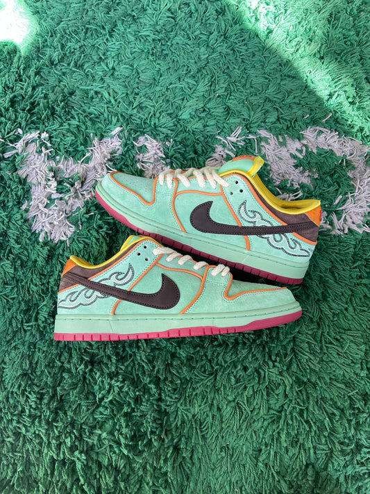 Nike SB Dunk Low “Rodeo Tourmaline”