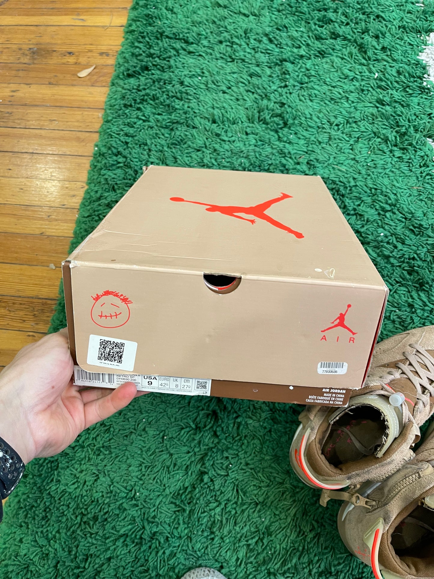 Jordan 6 x Travis Scott “British Khaki”
