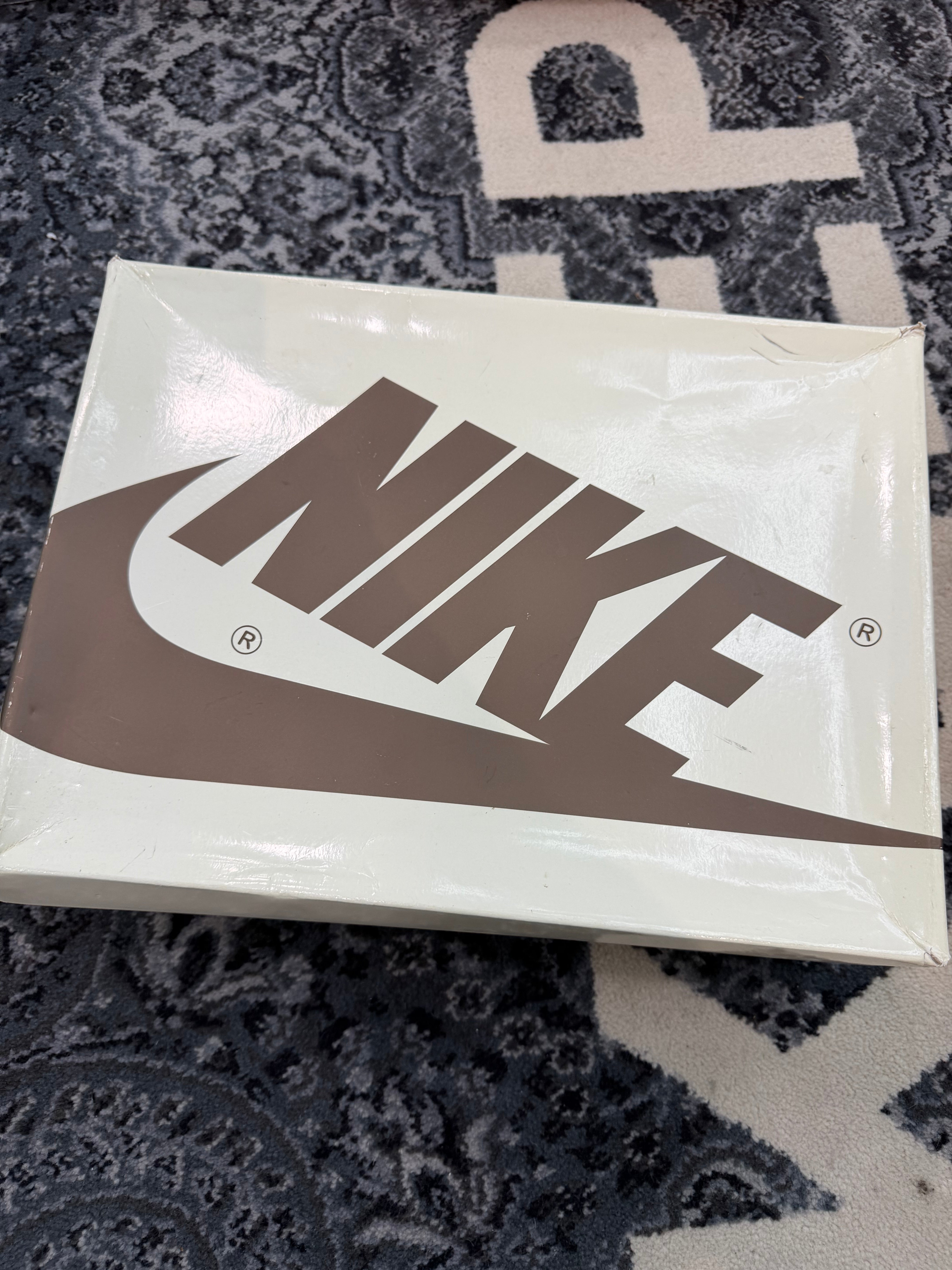 Jordan 1 Low Travis Scott “Reverse Mocha”