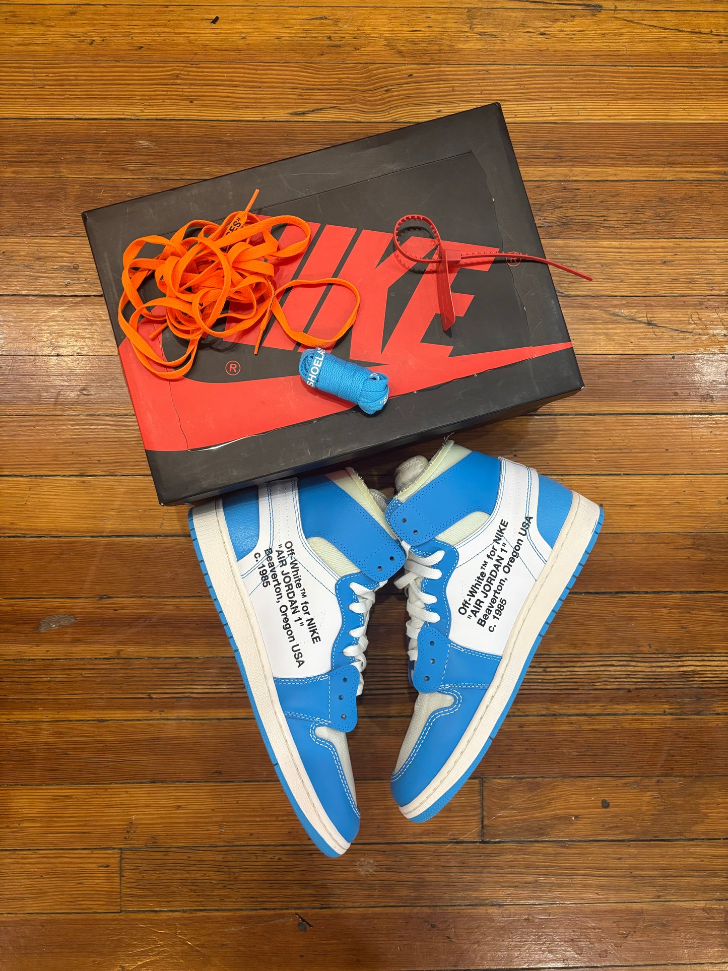 Jordan 1 High x Off White “University Blue”