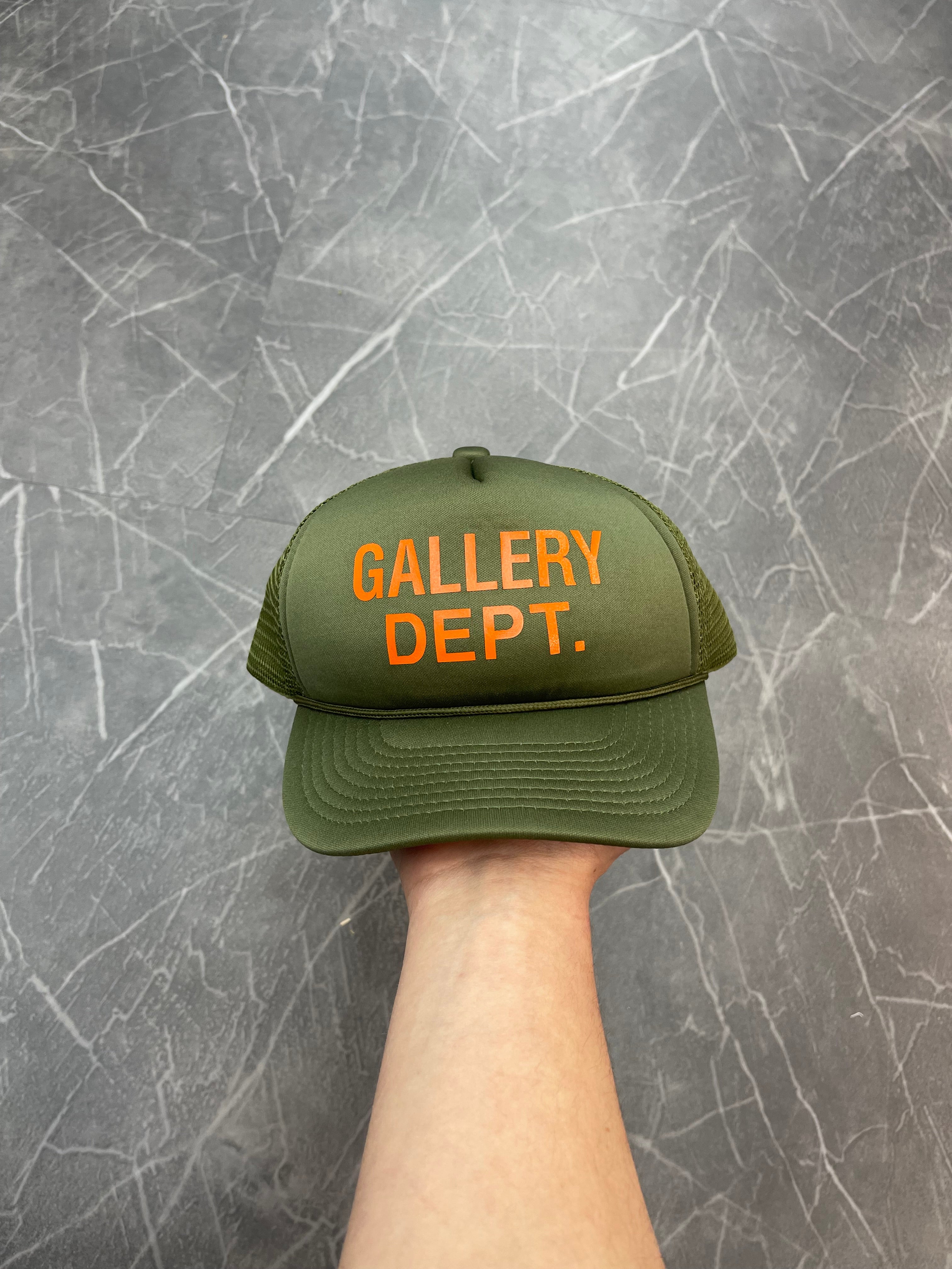 Gallery Dept. SnapBack hat “Army”