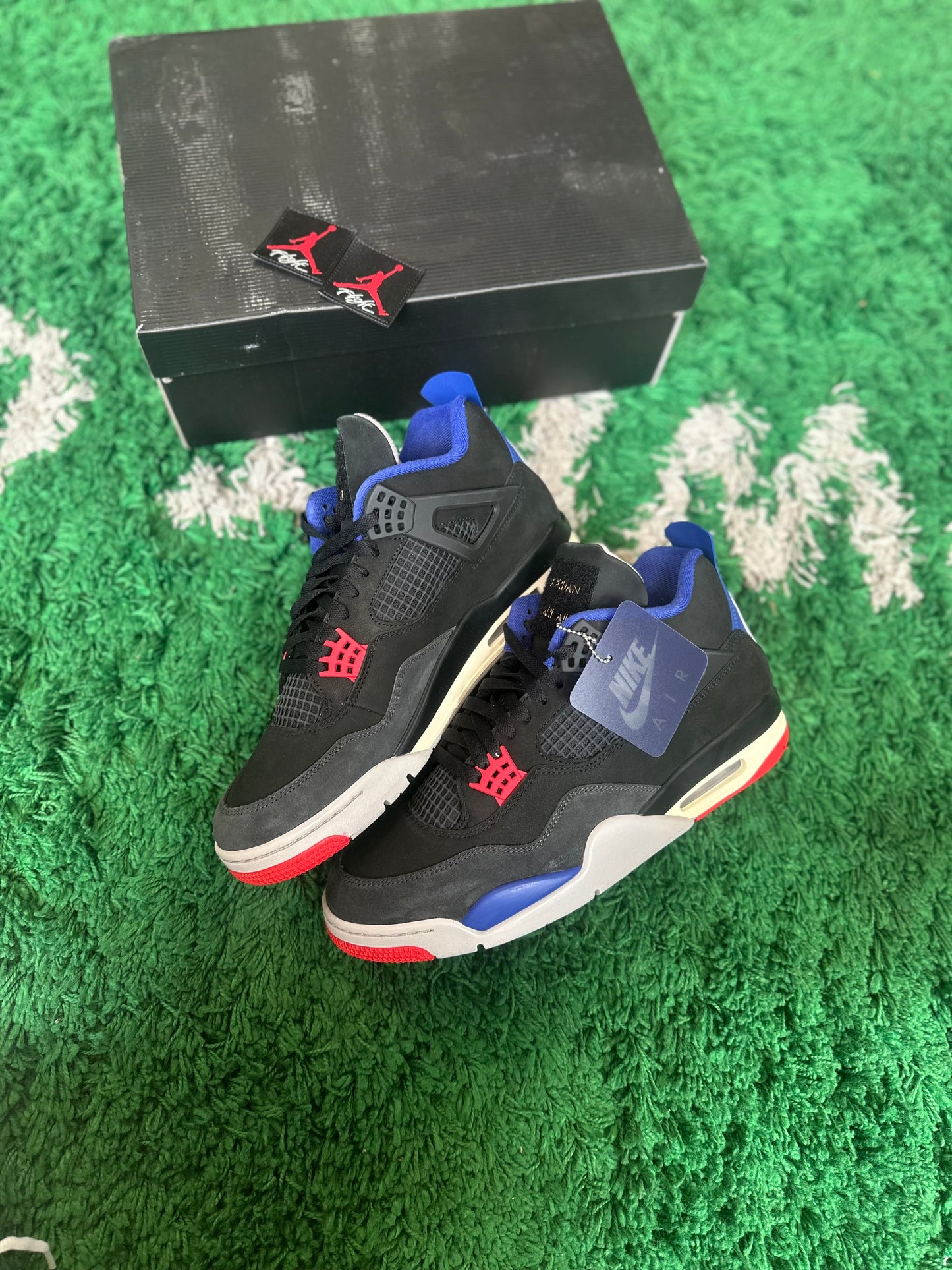Jordan 4 “Rare Air (Gold Lettering)”