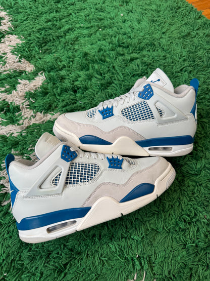 Jordan 4 “Military Blue”