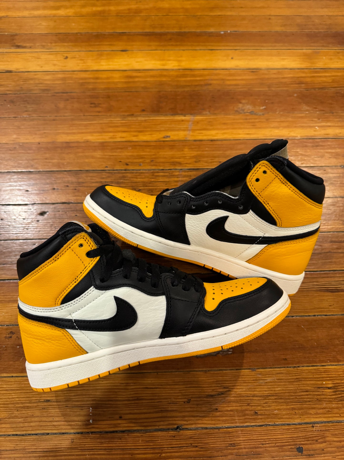 Jordan 1 High “Taxi”