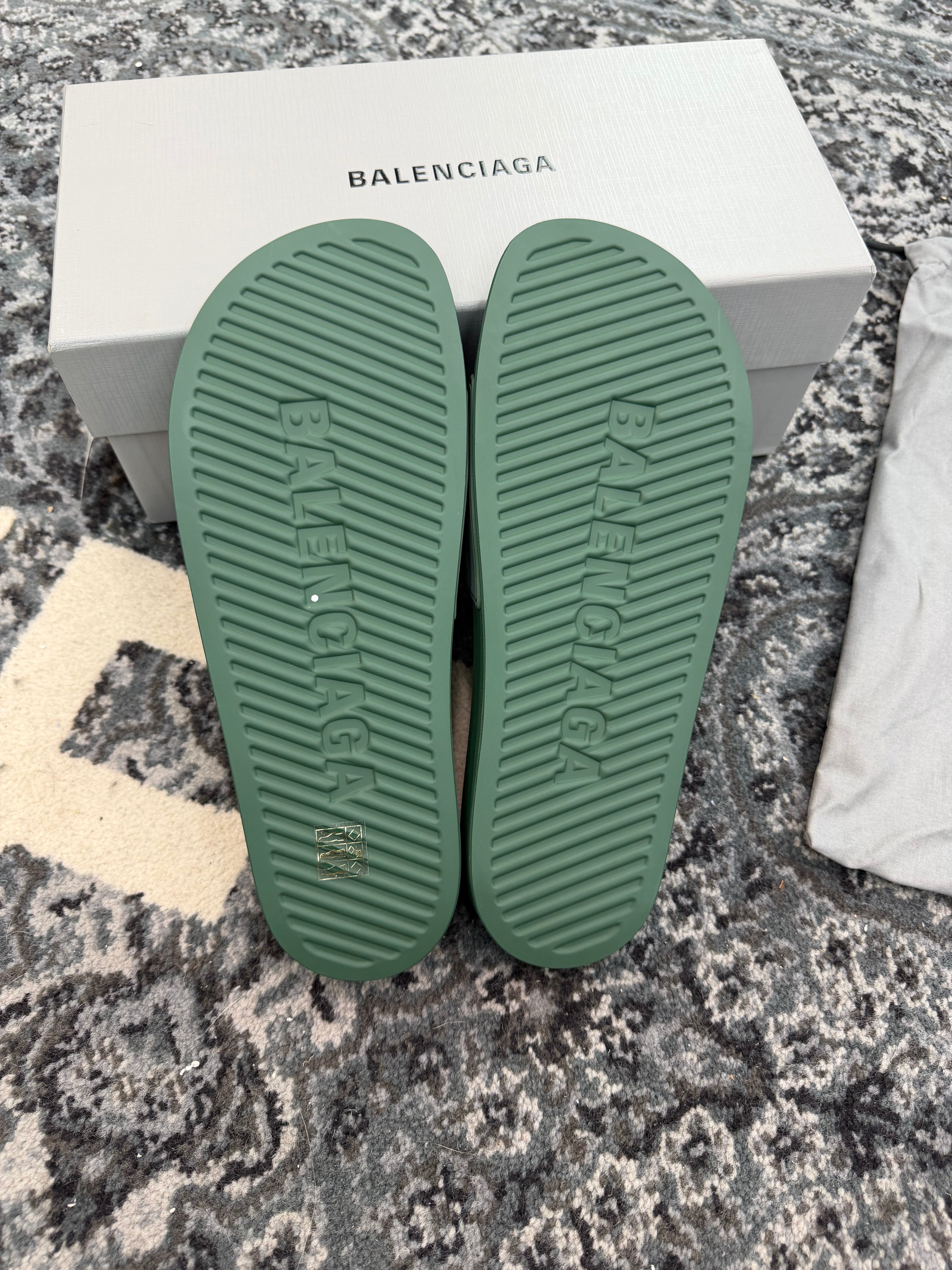 Balenciaga Los Angeles Slides “Green”