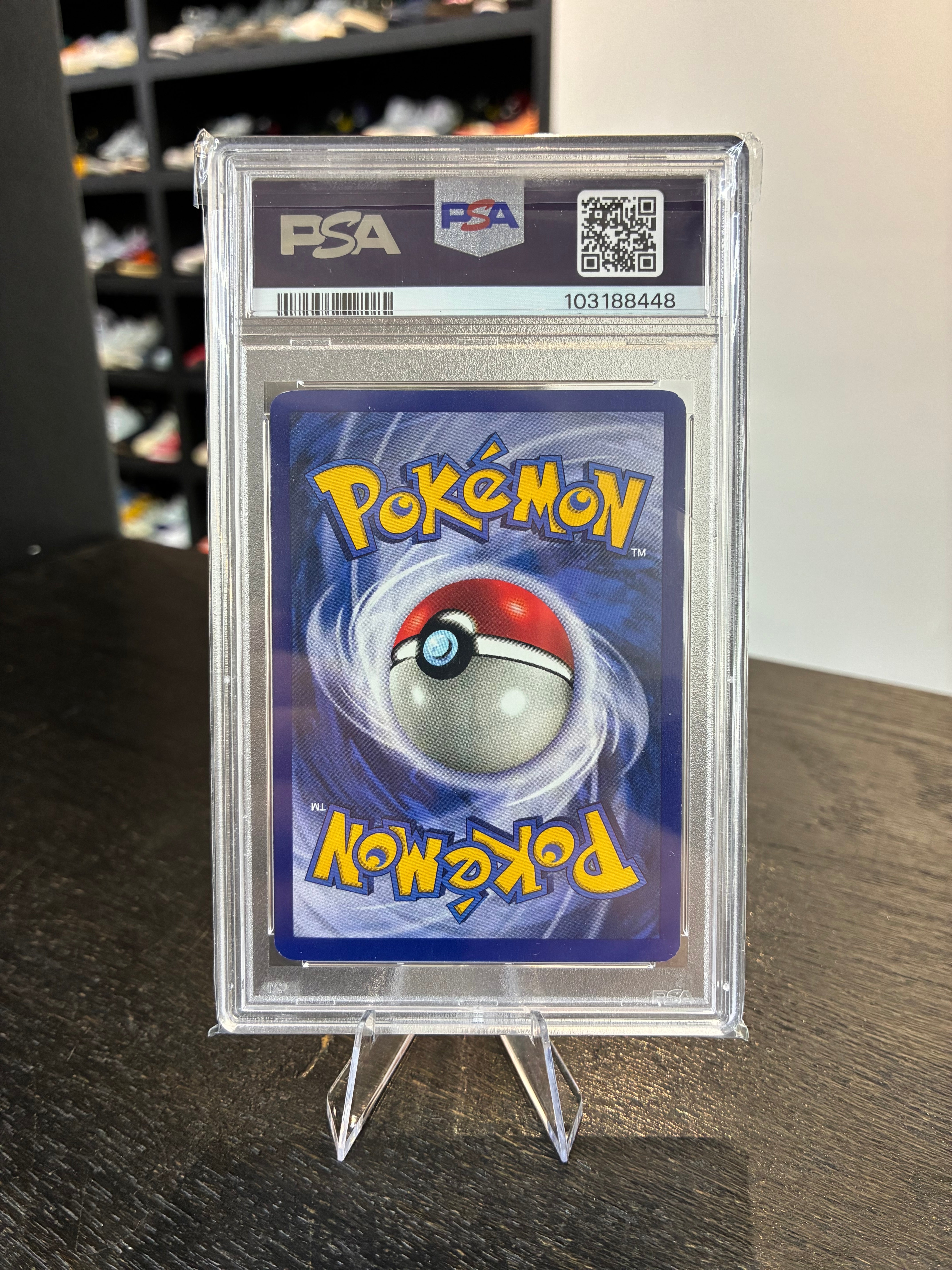 Mewtwo Base Holo #10 (PSA 7)