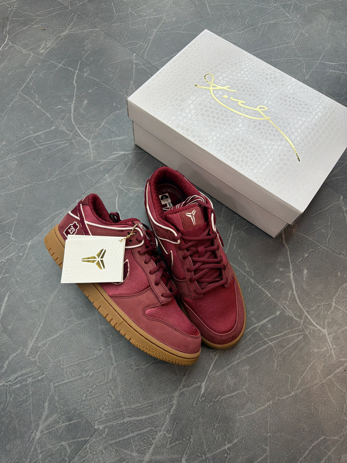 Nike Dunk Low Protro Kobe Bryant Lower Merion Away
