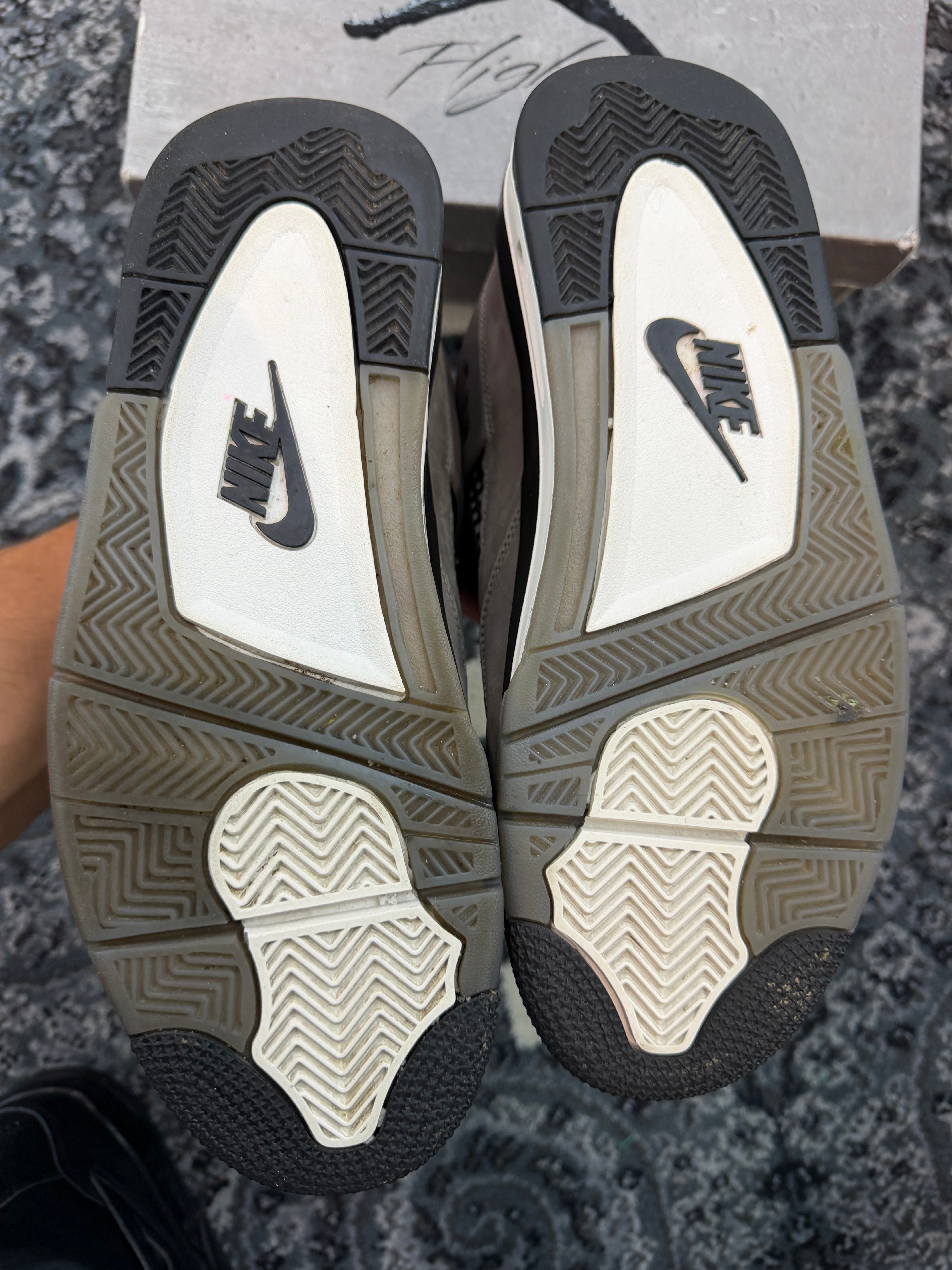 Jordan 4 “Cavestone”