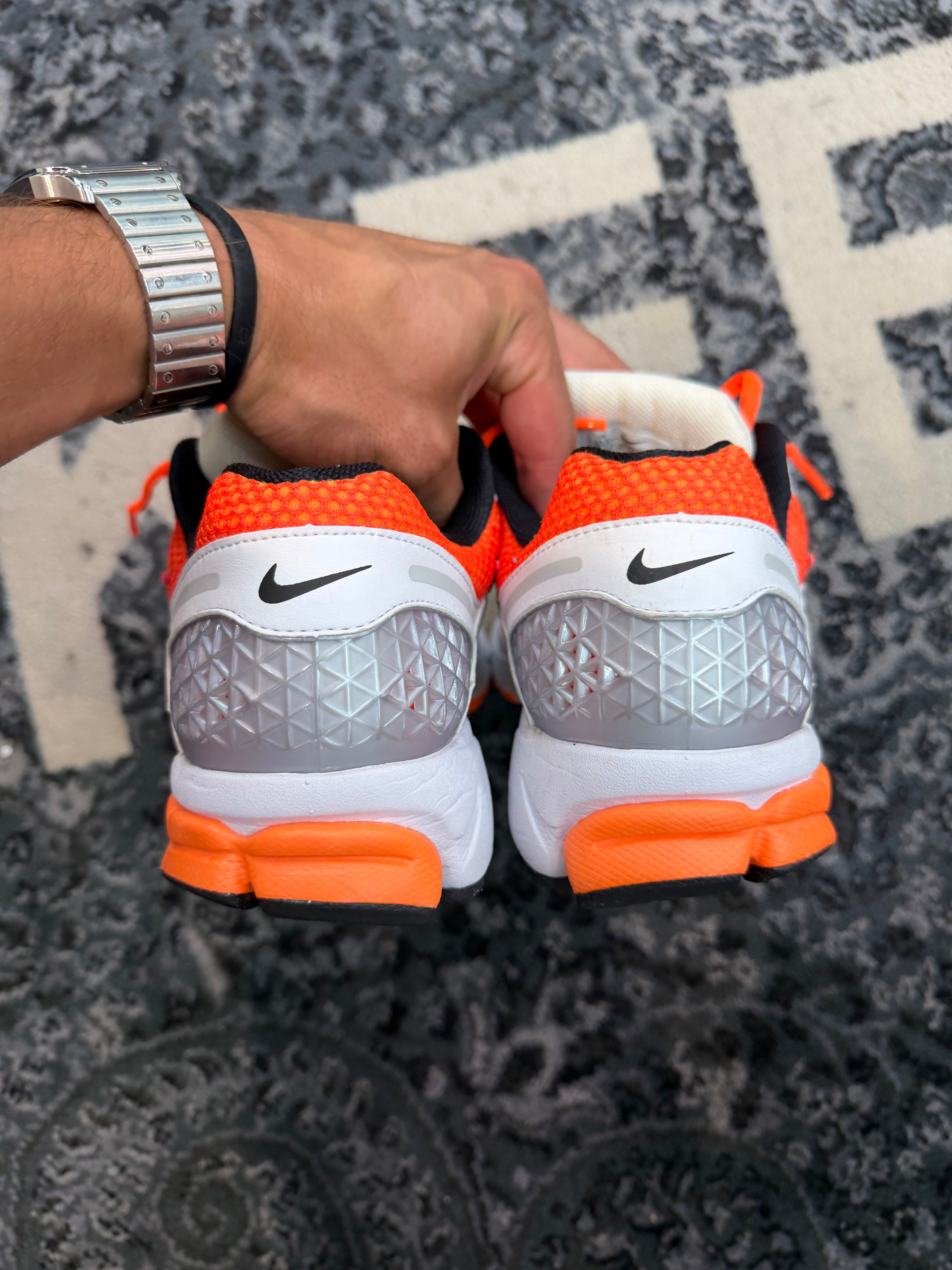 Nike Vomero 5 “Laser Orange”