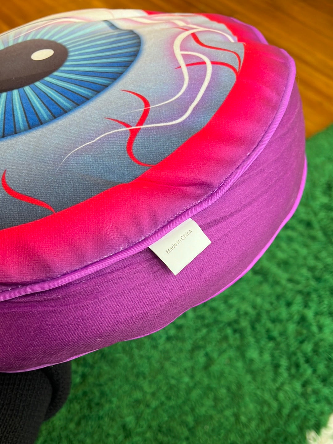 Travis Scott Plush Eye “Astroworld”