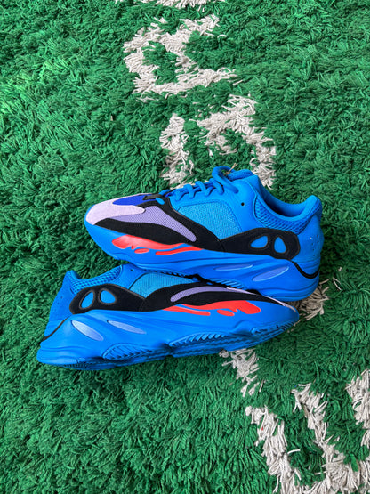 Yeezy 700 “High-Res Blue”