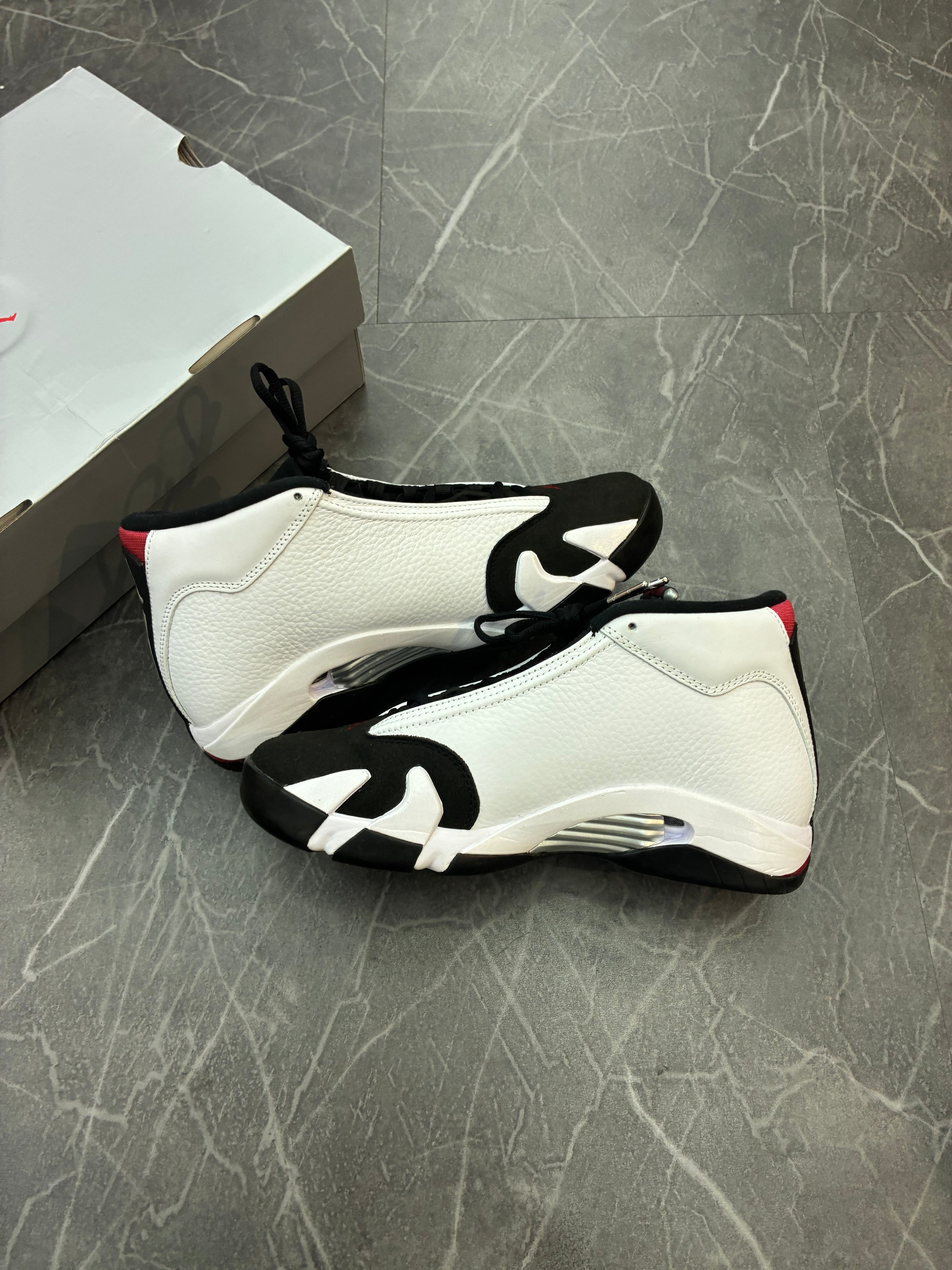 Jordan 14 “Black Toe”