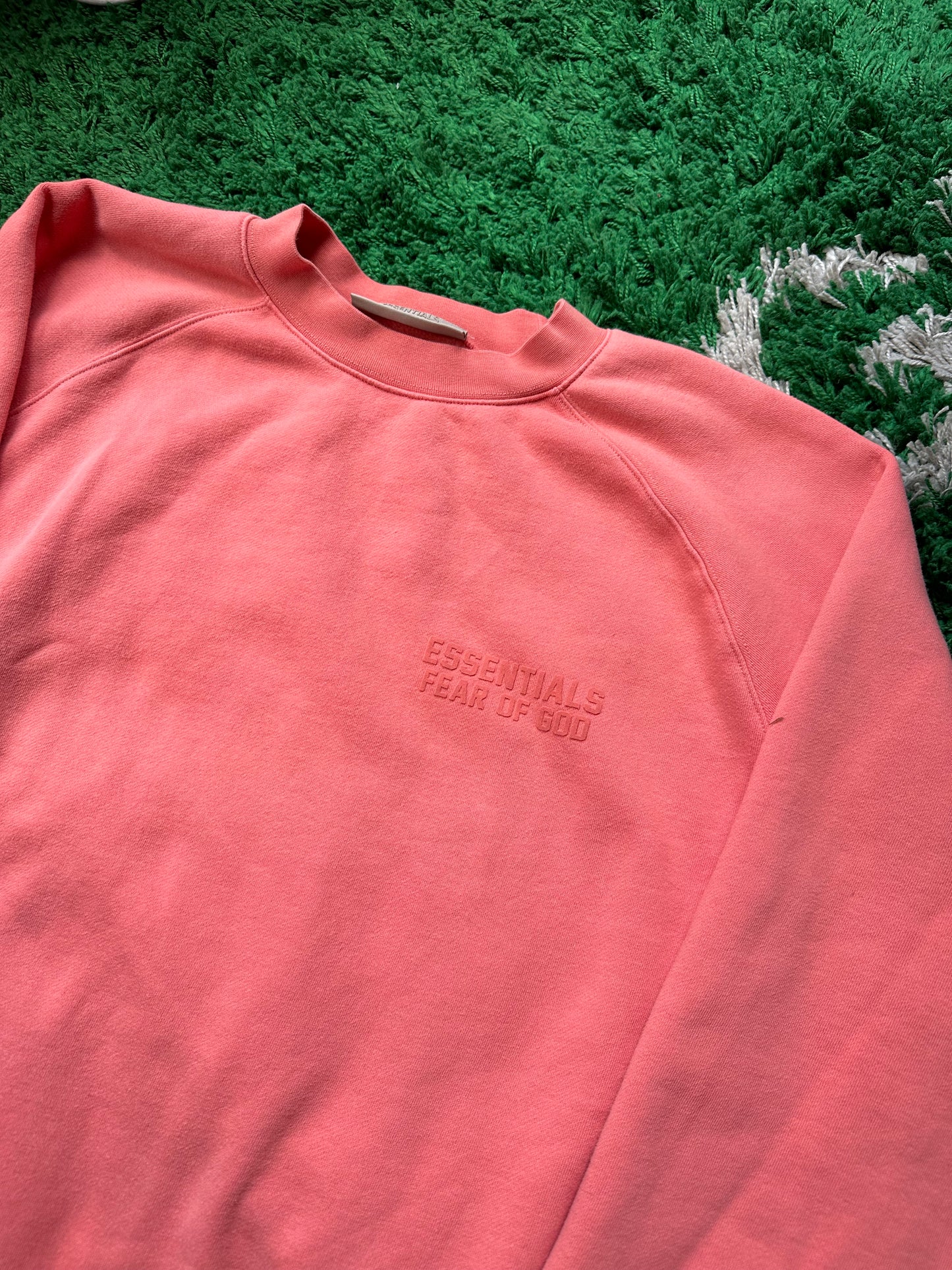 Essentials Crewneck “Coral”