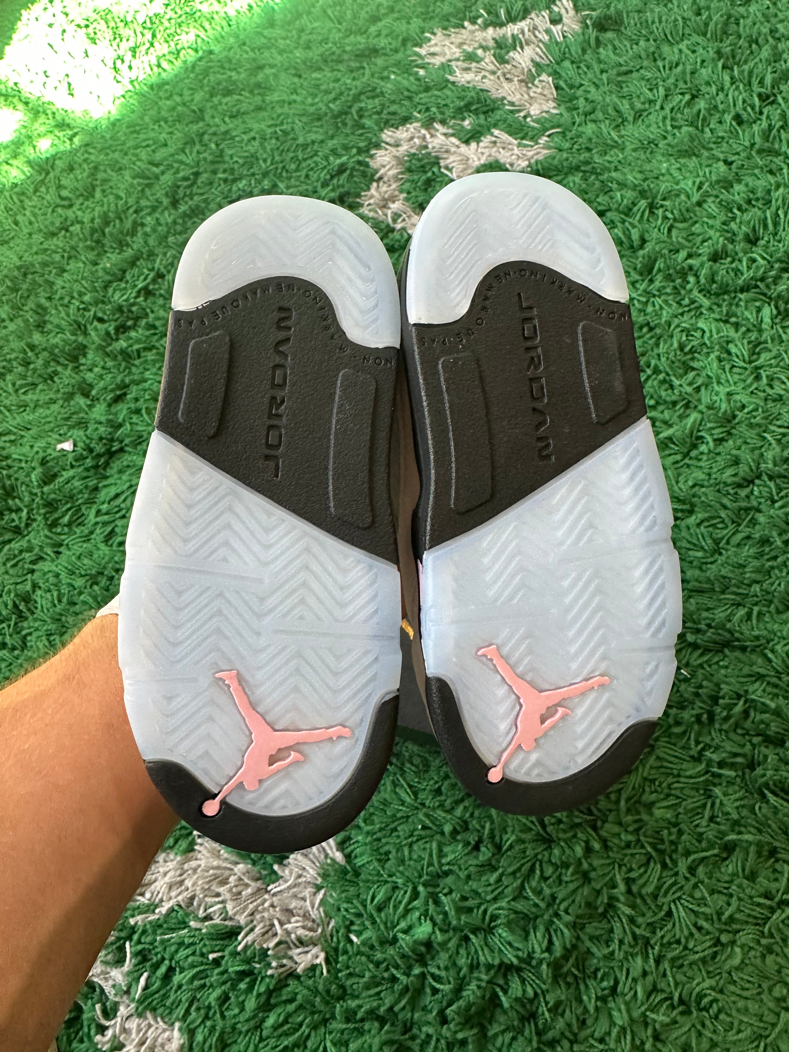 Jordan 5 “Medium Soft Pink”