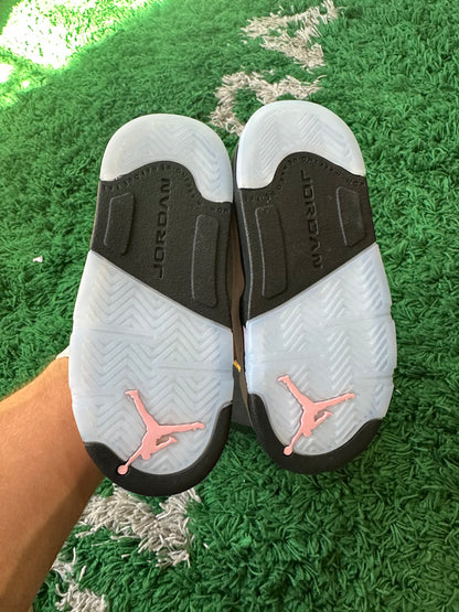 Jordan 5 “Medium Soft Pink”