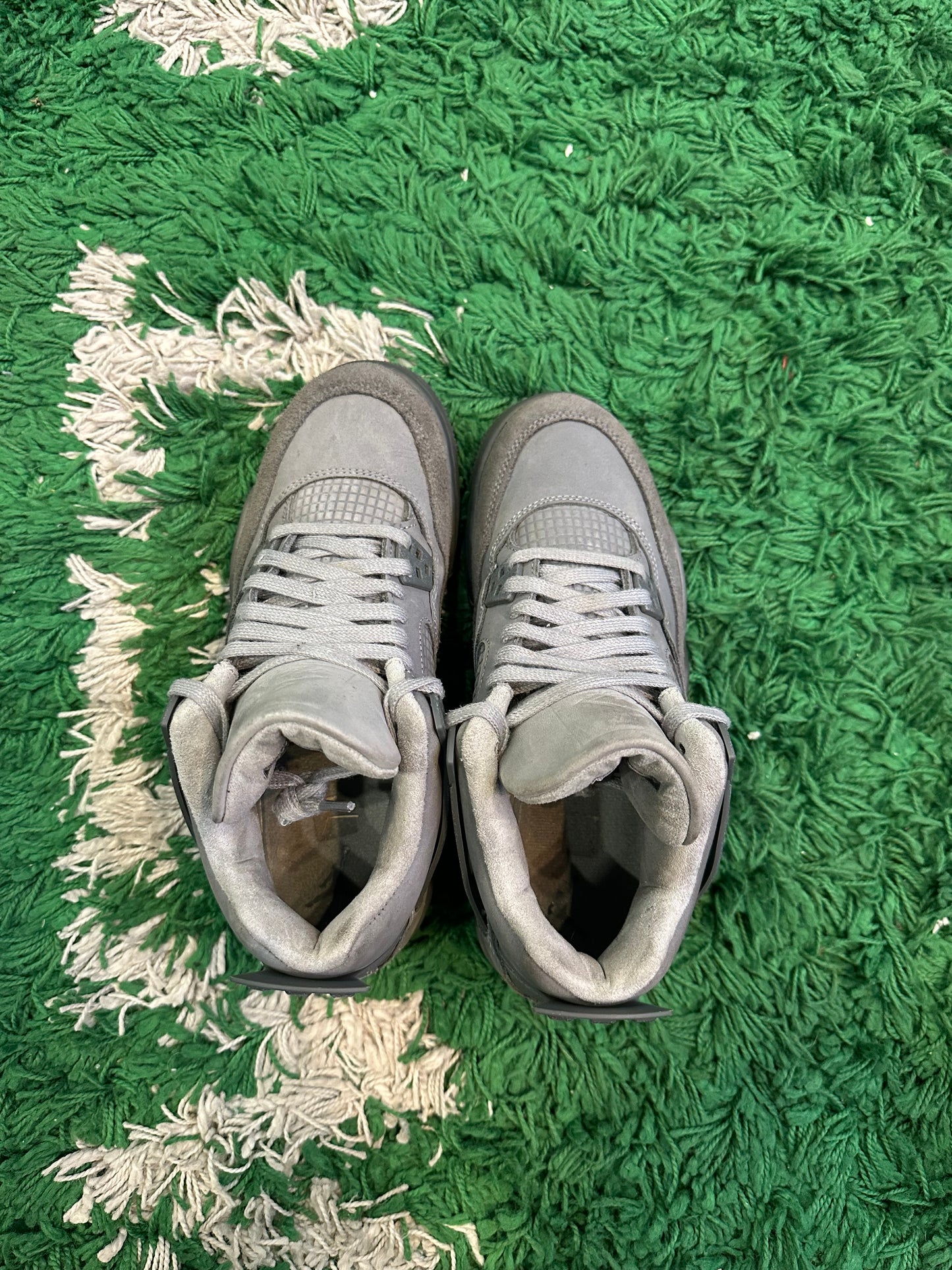 Jordan 4 “Wet Cement”