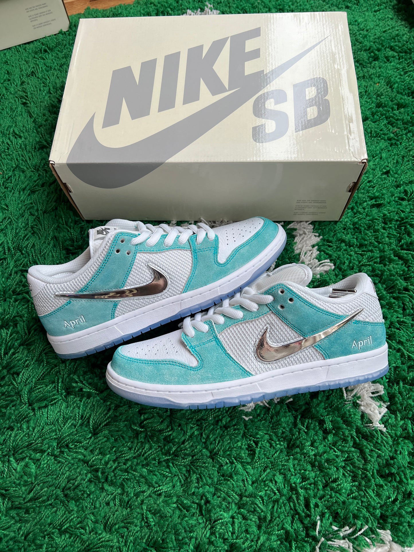 Nike SB Dunk Low “April Skateboards”