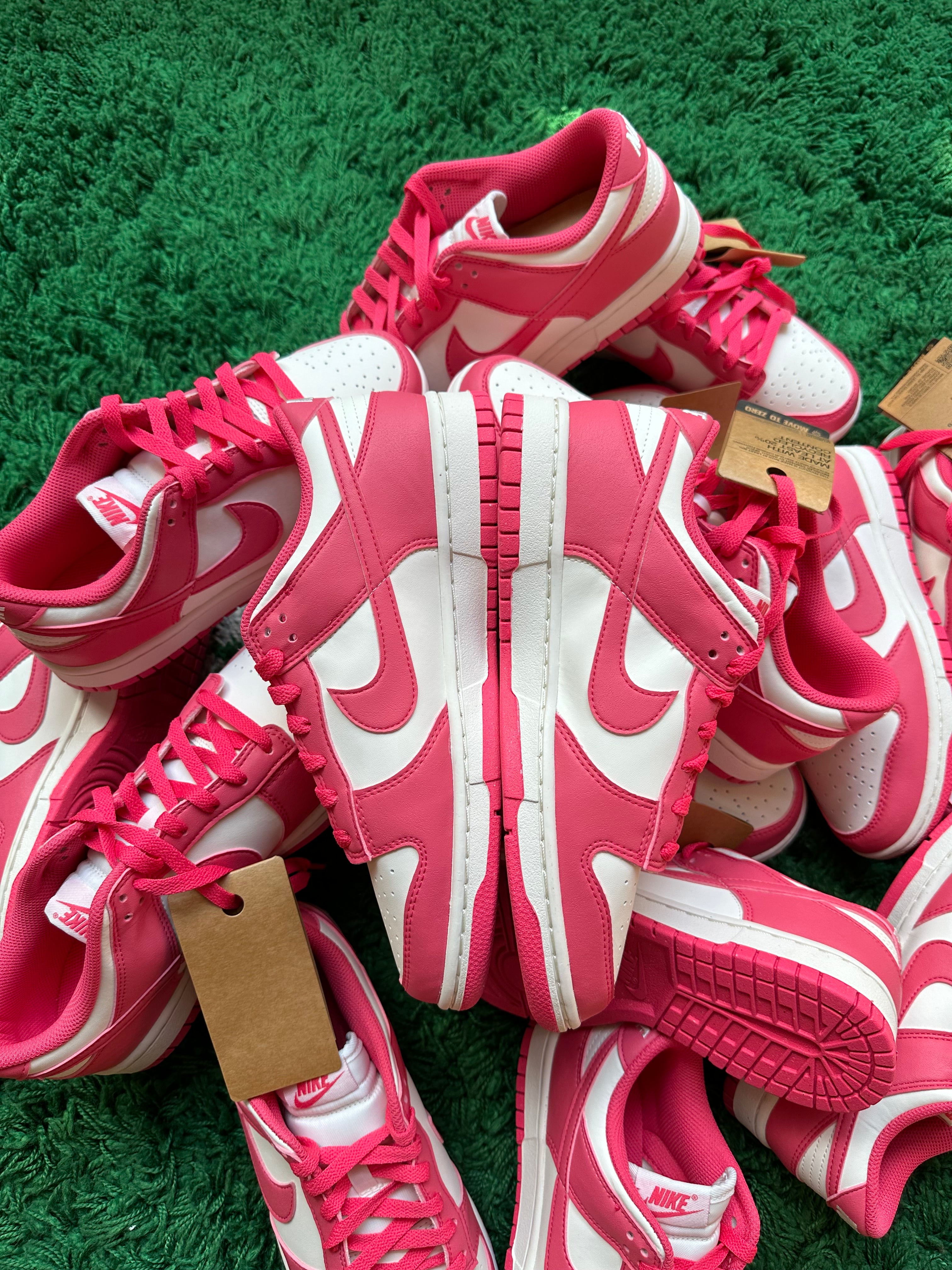 Nike Dunk Low “Aster Pink”
