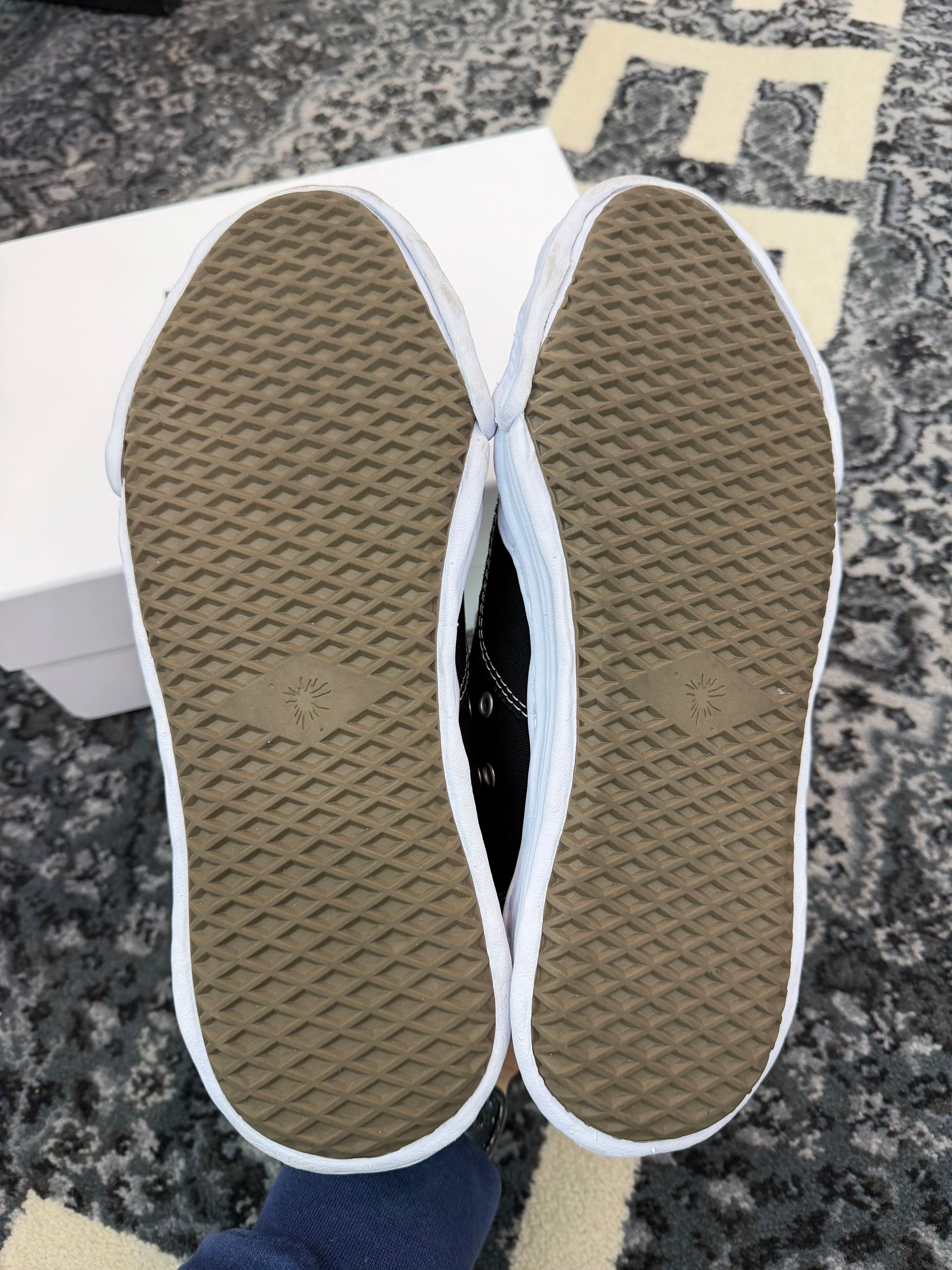 Maison Mihara Sneaker Low “Black”