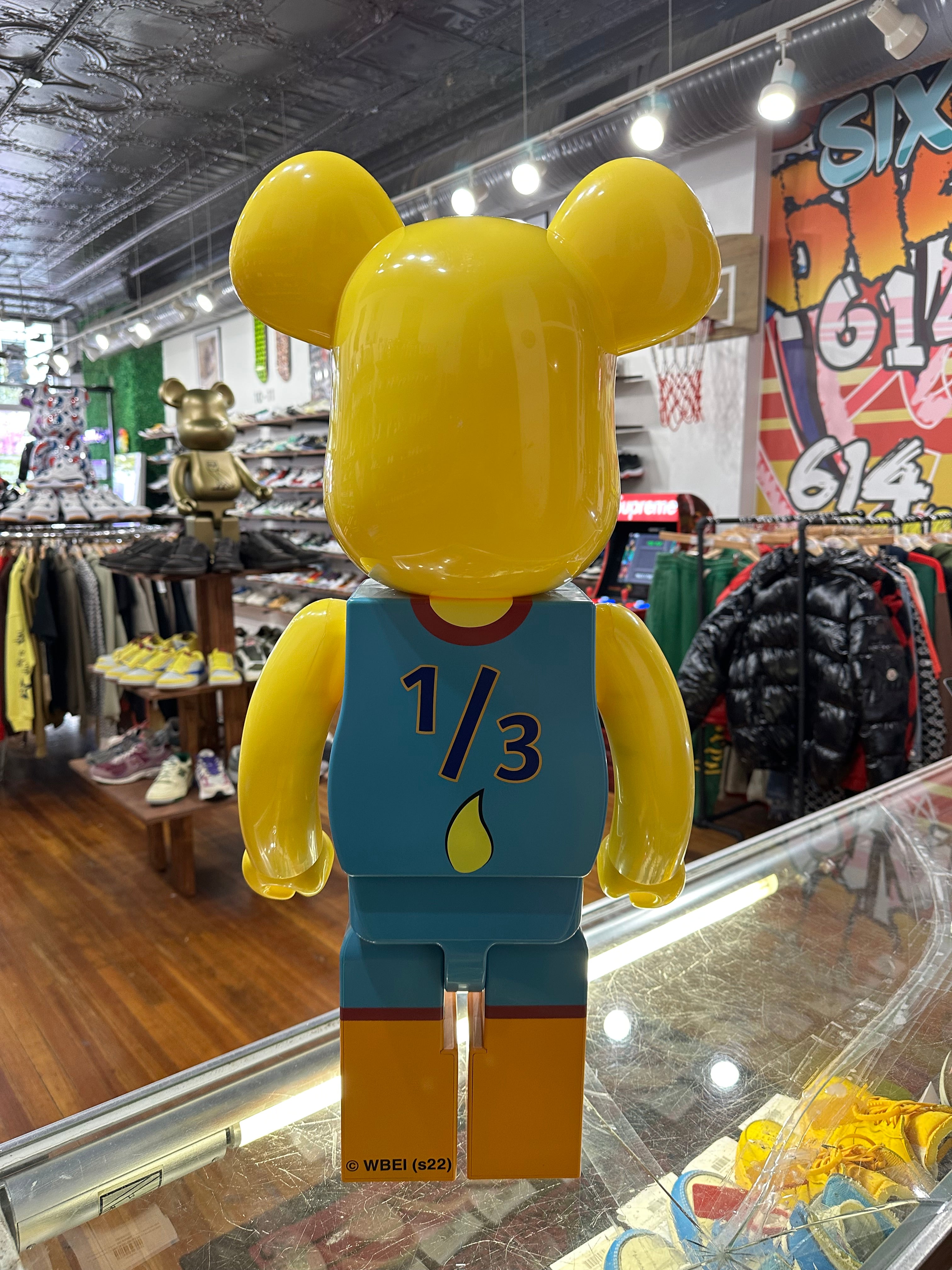 Bearbrick 1000% “Space Jam Tweety”