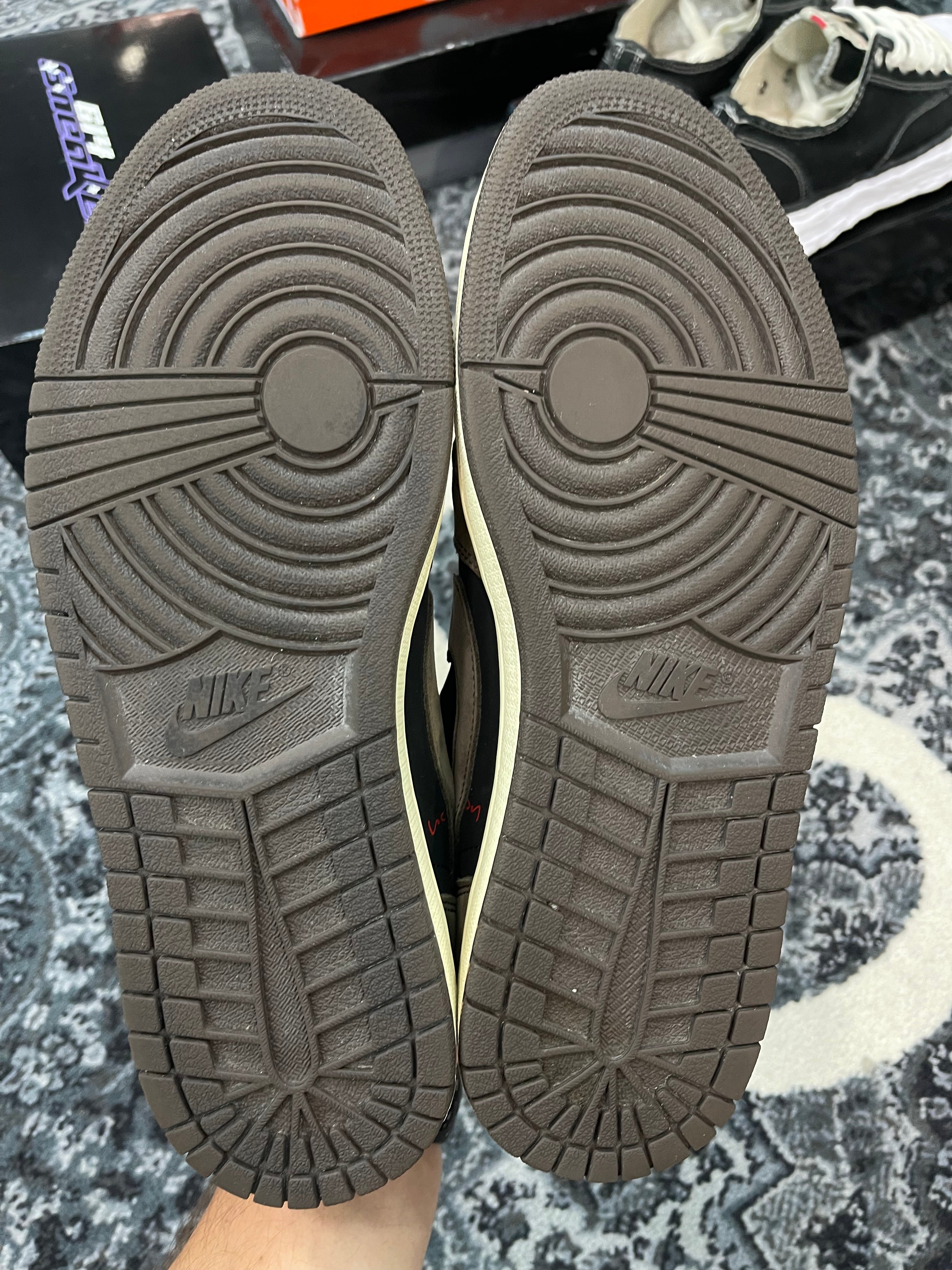 Jordan 1 Low x Travis Scott “Mocha”