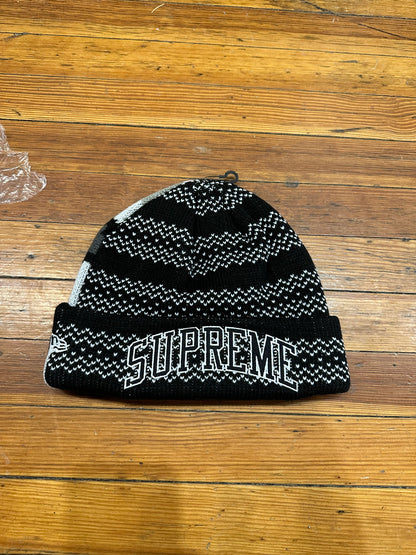 Supreme Beanie “Black / Camo Reverse”