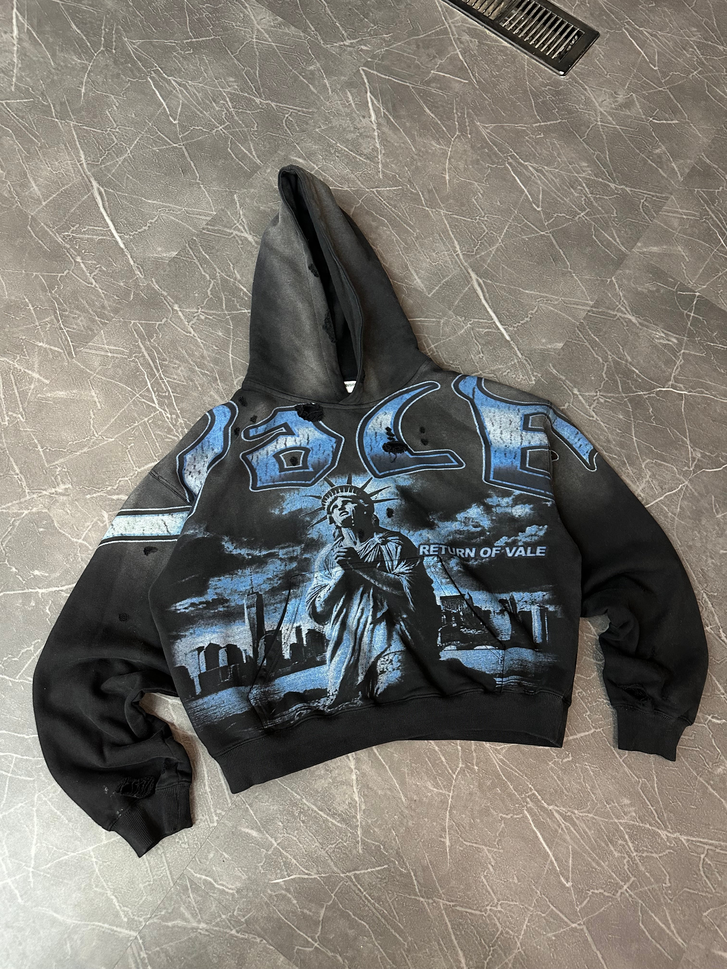 Vale “Return Of Vale” Pullover