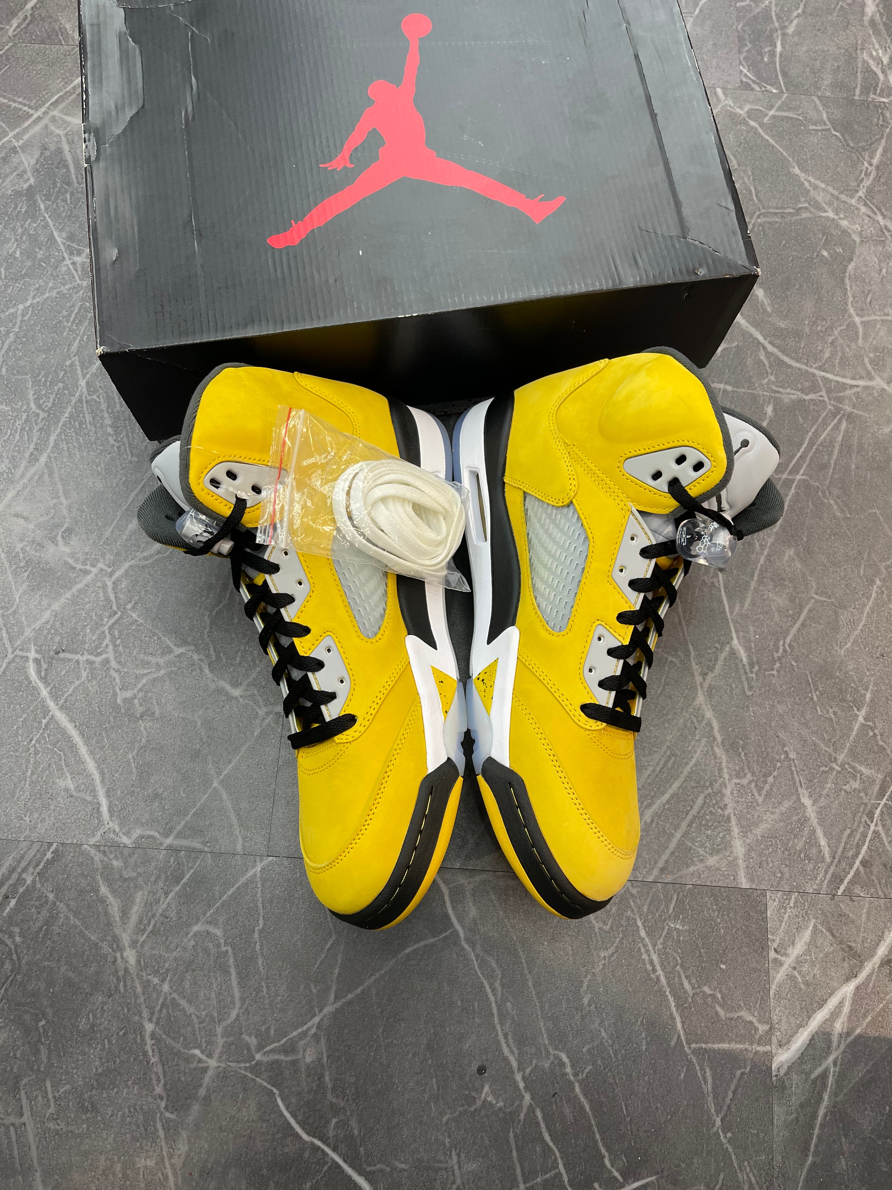 Jordan 5 “Tokyo T23” (2025)