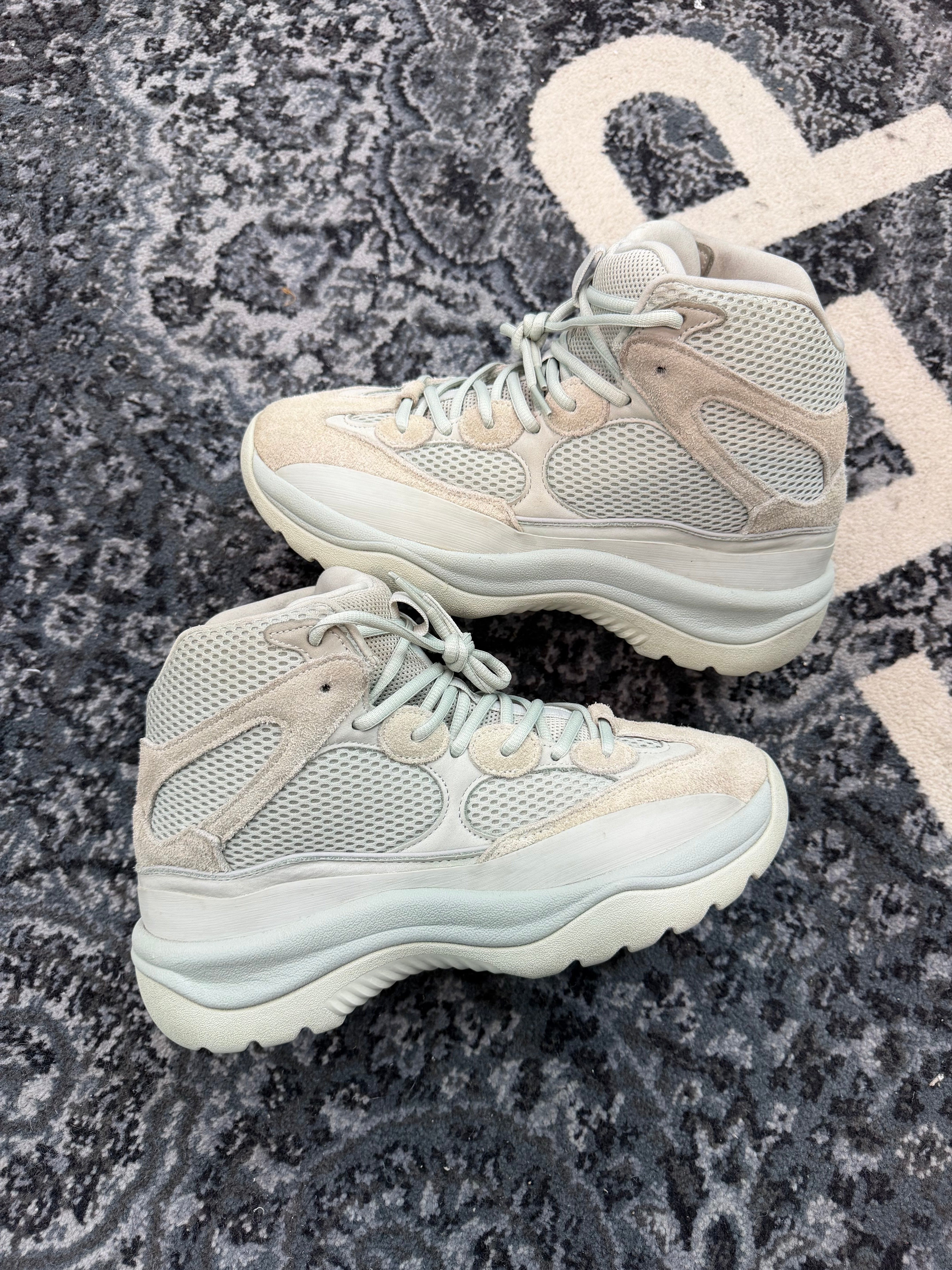 Yeezy Desert Boot “Salt”