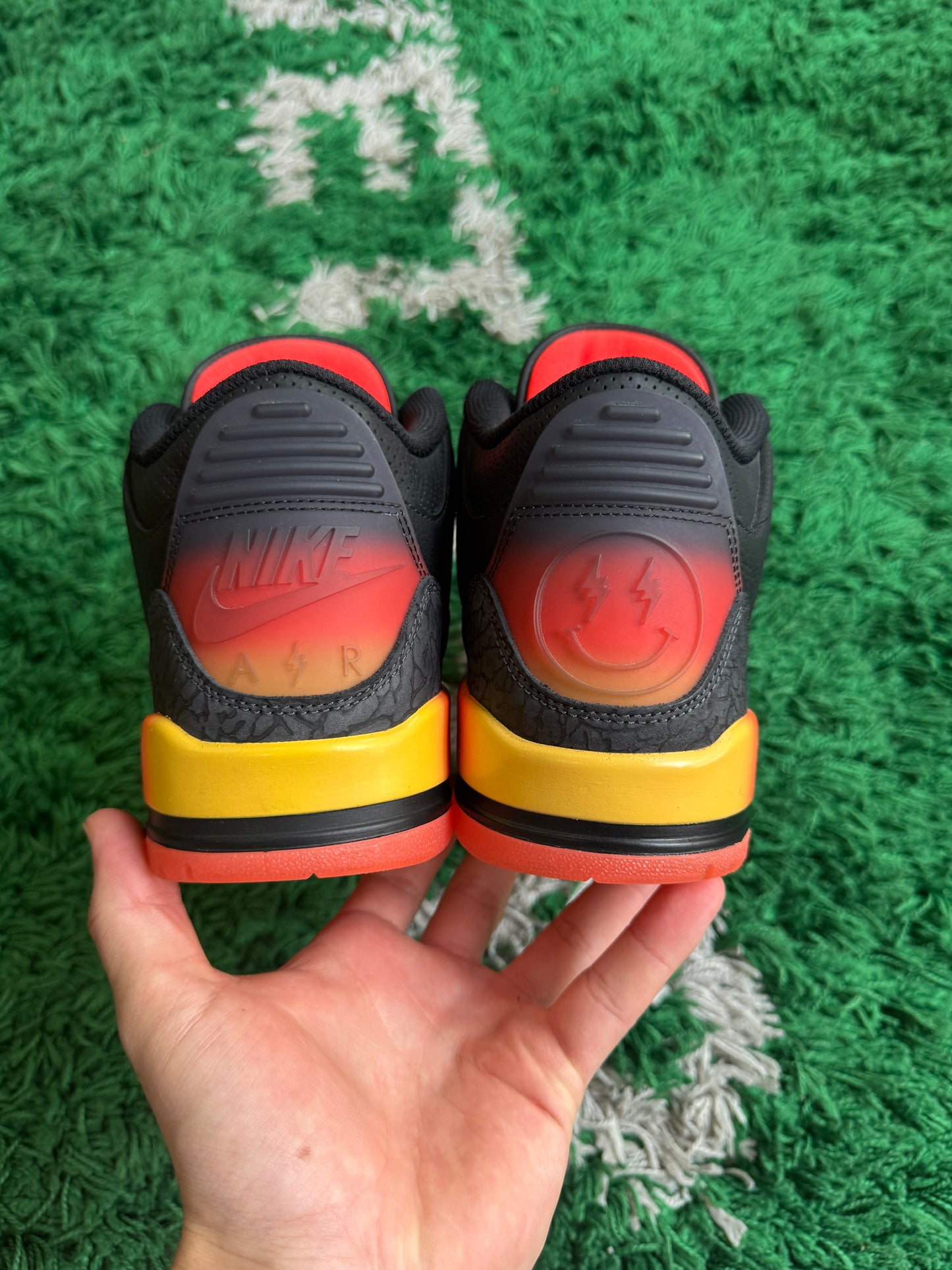 Jordan 3 J Balvin “Rio”