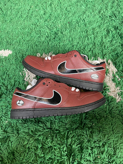 Nike SB Dunk Low “Limosine Skateboards”