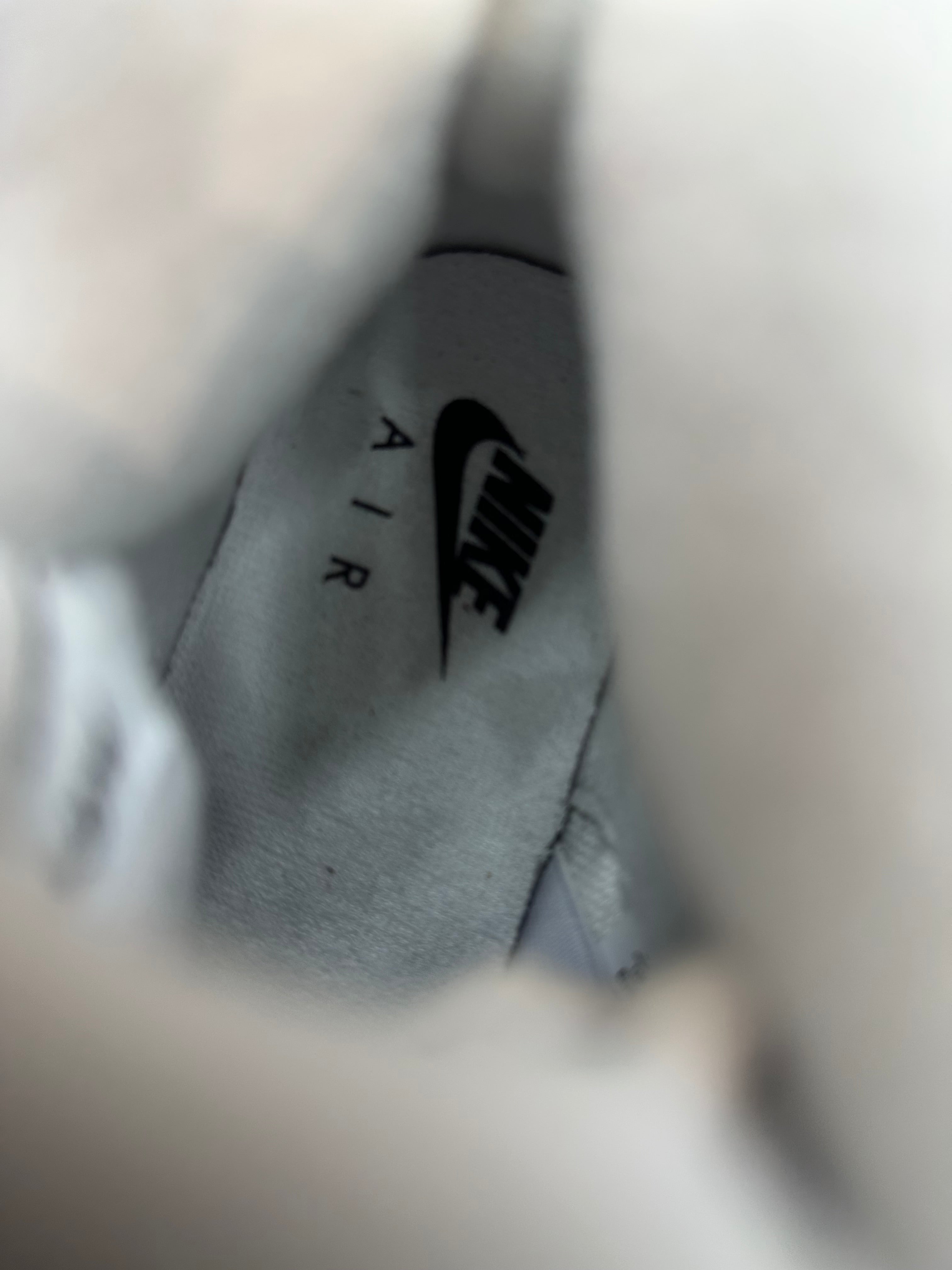 Jordan 5 “White Metallic” (2026)