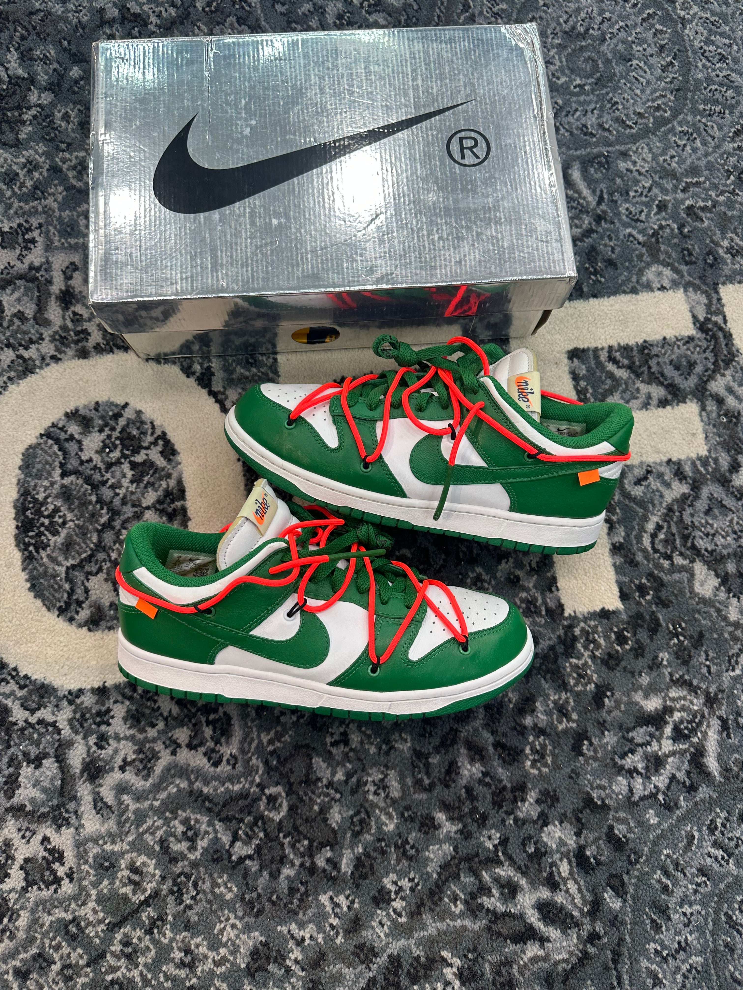 Nike Dunk Low Off White “Pine Green”